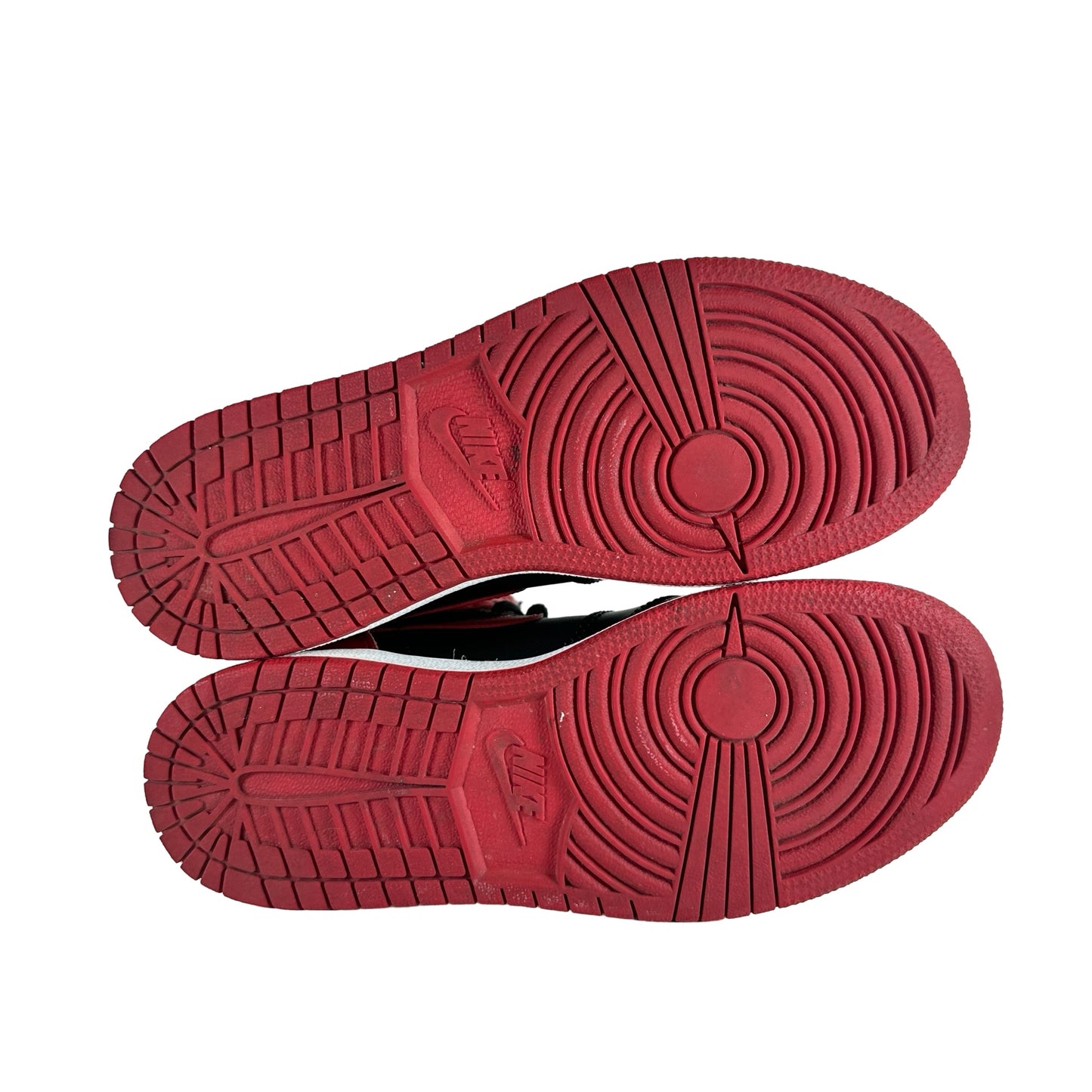575441 001 Jordan 1 Retro Bred Banned (2016) (GS) [USED] - 4 Y (Used2)