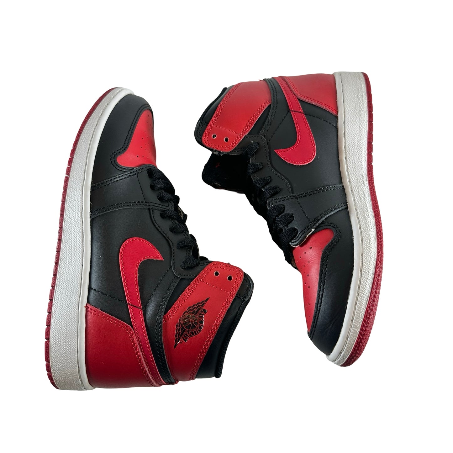 575441 001 Jordan 1 Retro Bred Banned (2016) (GS) [USED] - 4 Y (Used2)