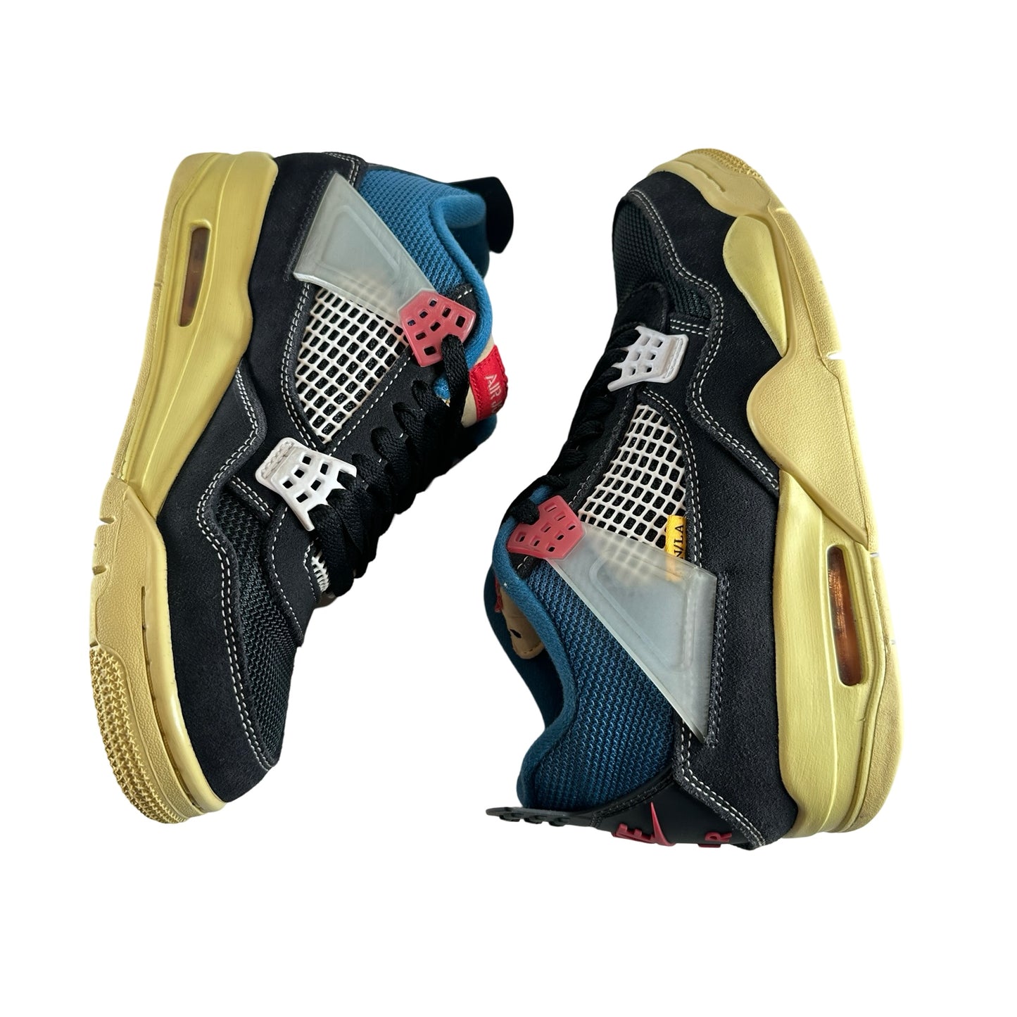DC9533 001 Jordan 4 Unión Apagado Noir