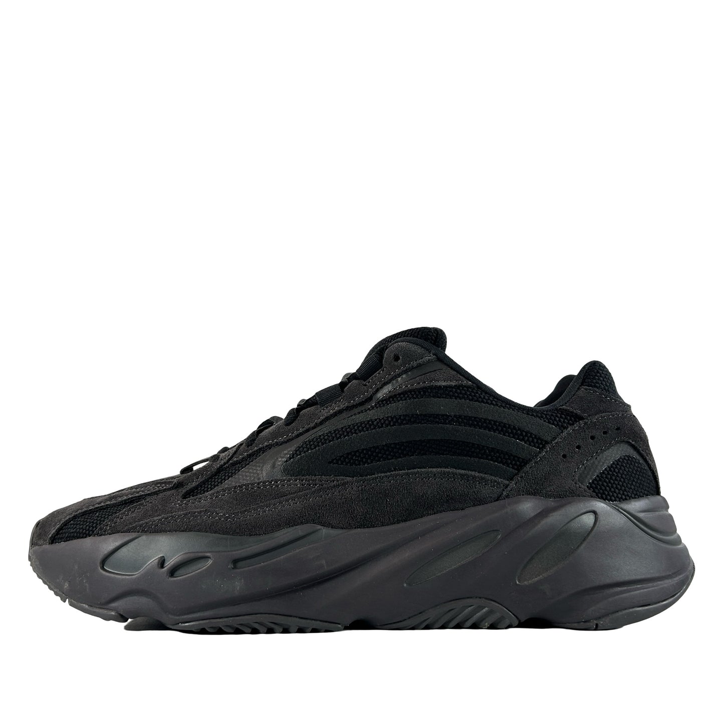FU6684 Adidas Yeezy Boost 700 V2 Vanta [USED] - 11 M (VNDS)