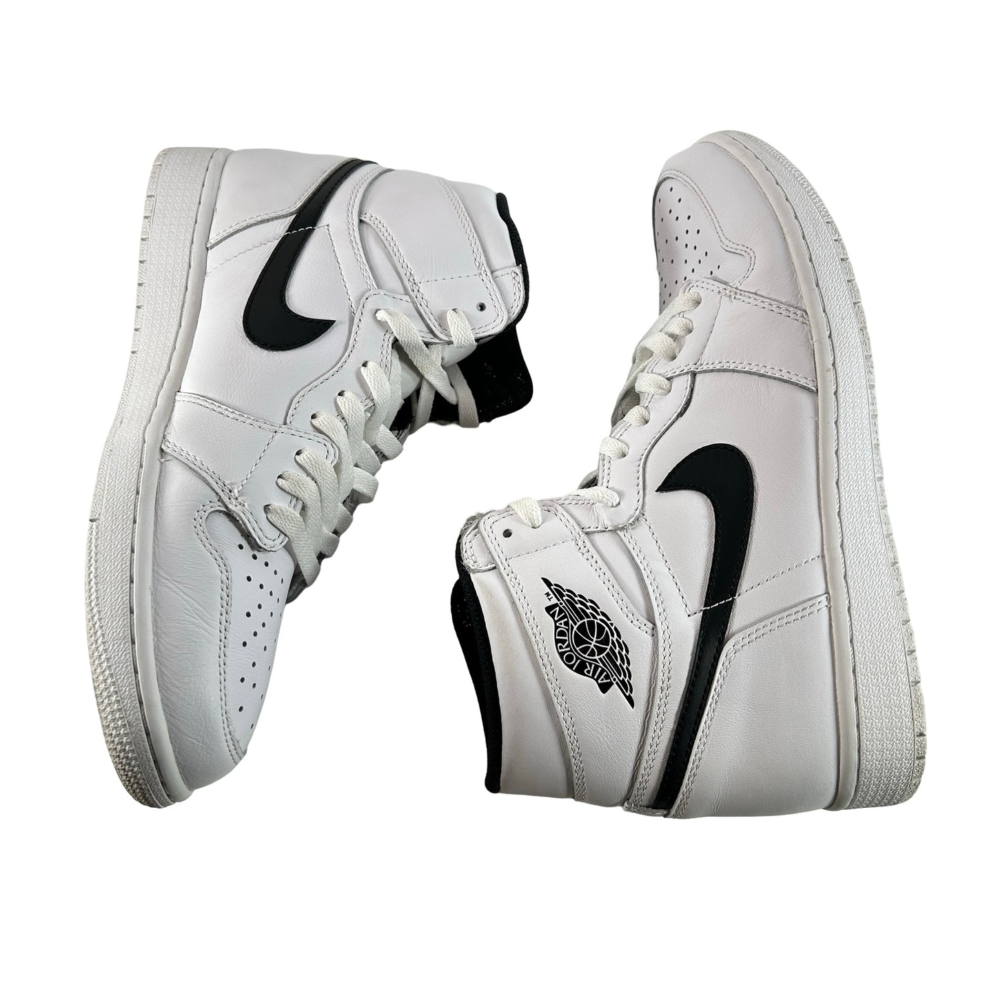 555088 102 Jordan 1 Retro Yin Yang White [USED] - 9.5 M (Used)