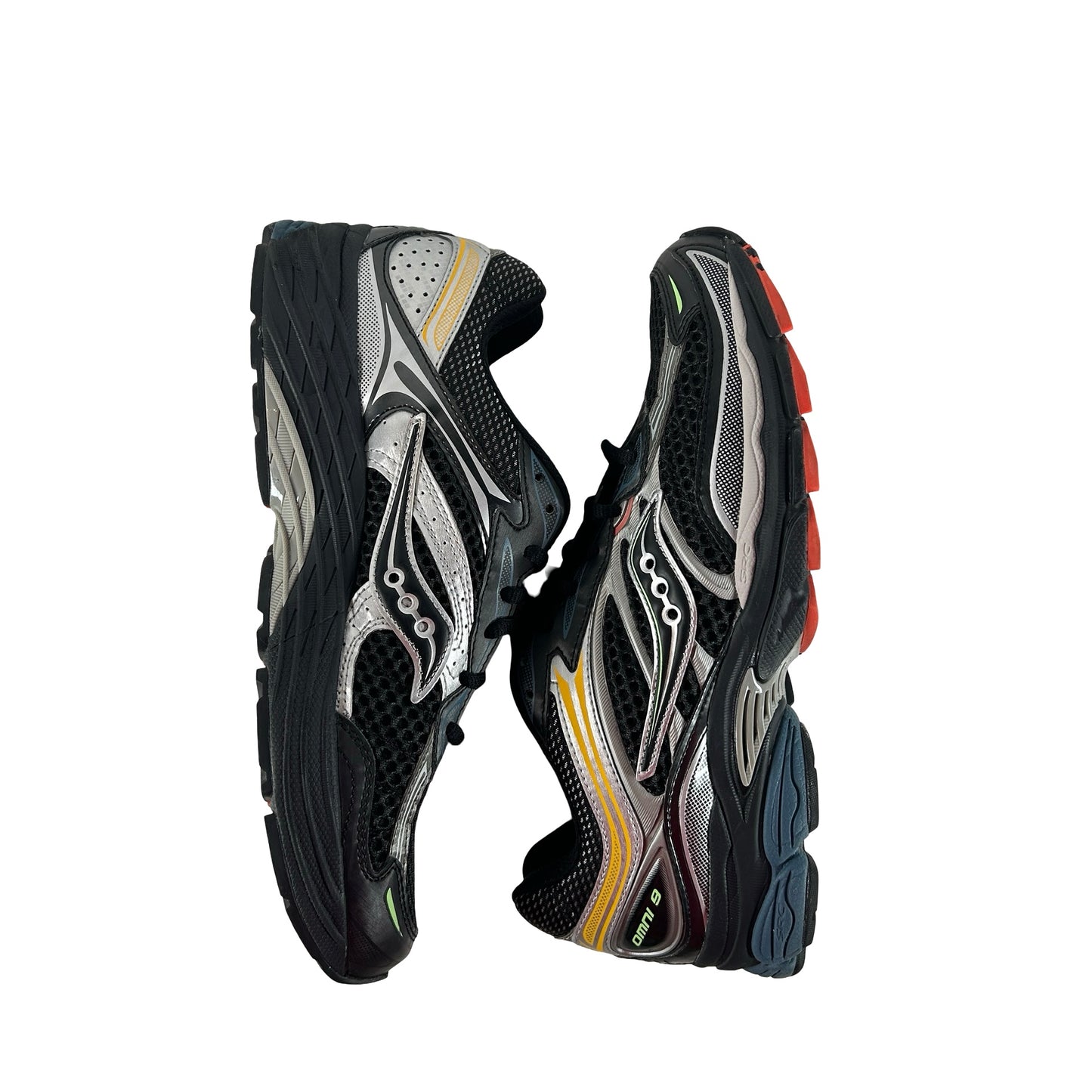 S70739 28 Saucony ProGrid Omni 9 Black Silver Multi [USED] - 9 M (Used)
