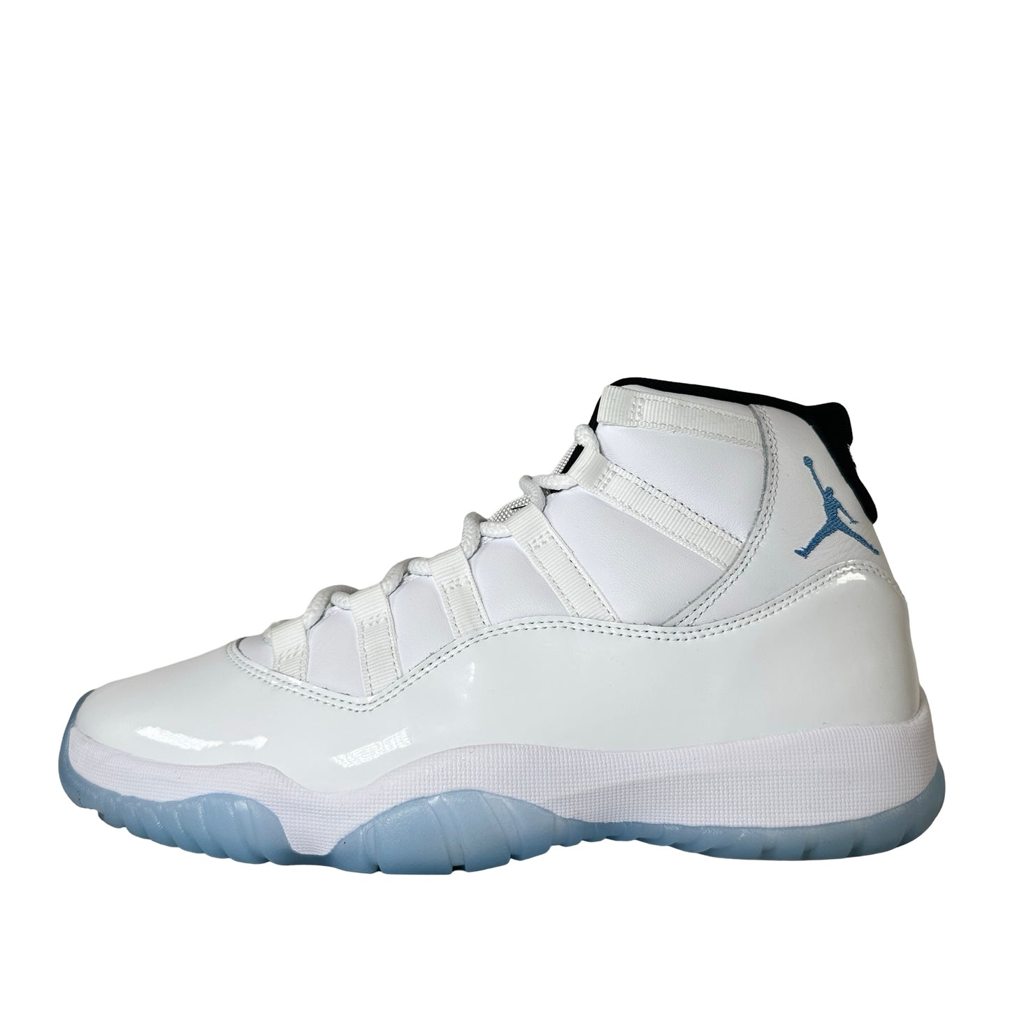 CT8012 104 Jordan 11 Retro Legend Blue (2024) [USED] - 9 M (Used)