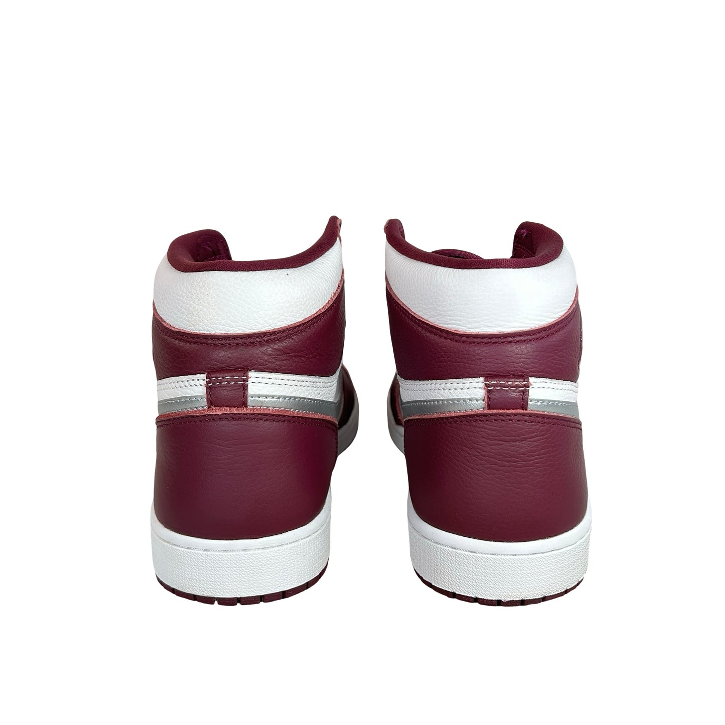 555088 611 Jordan 1 Retro High OG Bordeaux [USED] - 12 M (Used2)