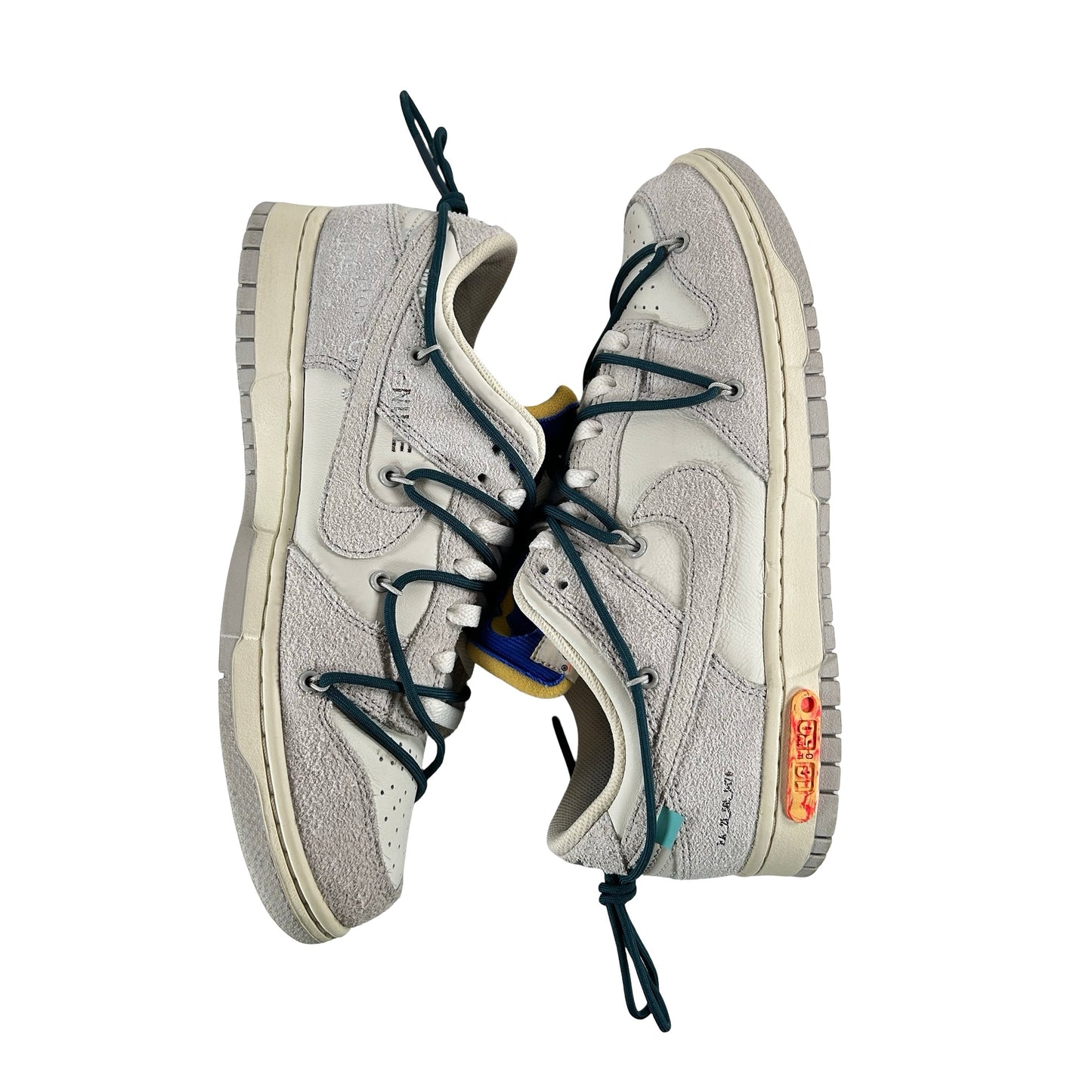 DJ0950 111 Nike Dunk Low Off-White Lot 16 [USED] - 10 M (Used)