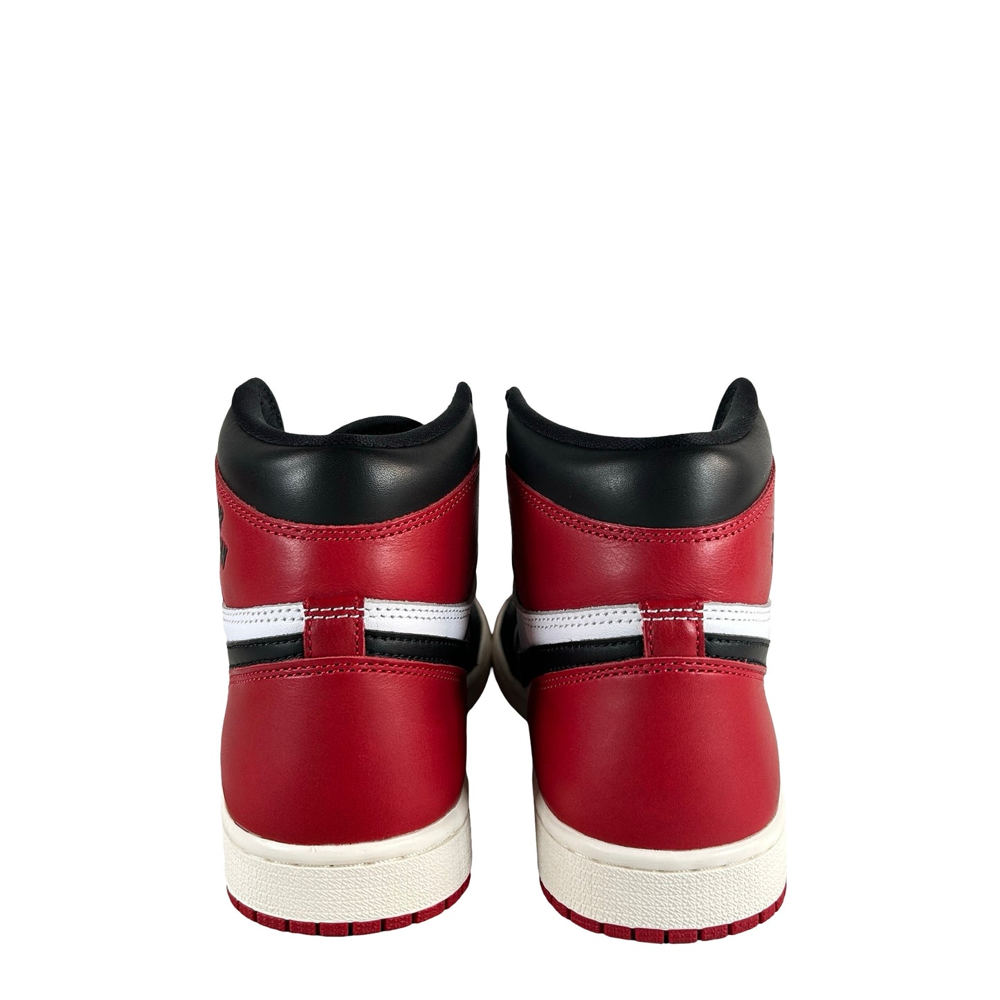 DZ5485 106 Jordan 1 Retro High OG Black Toe Reimagined [USED] - 8 M (Used6)