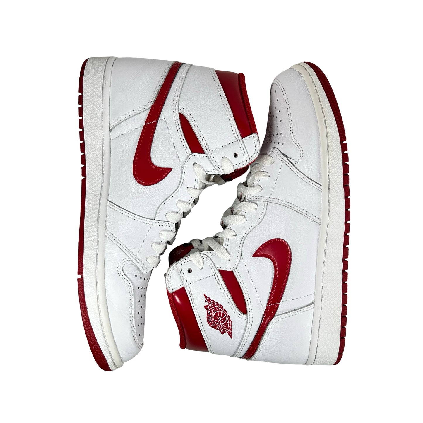 555088 103 Jordan 1 Retro Metallic Red (2017) [USED] - 8.5 M (Used) (Replace Box)