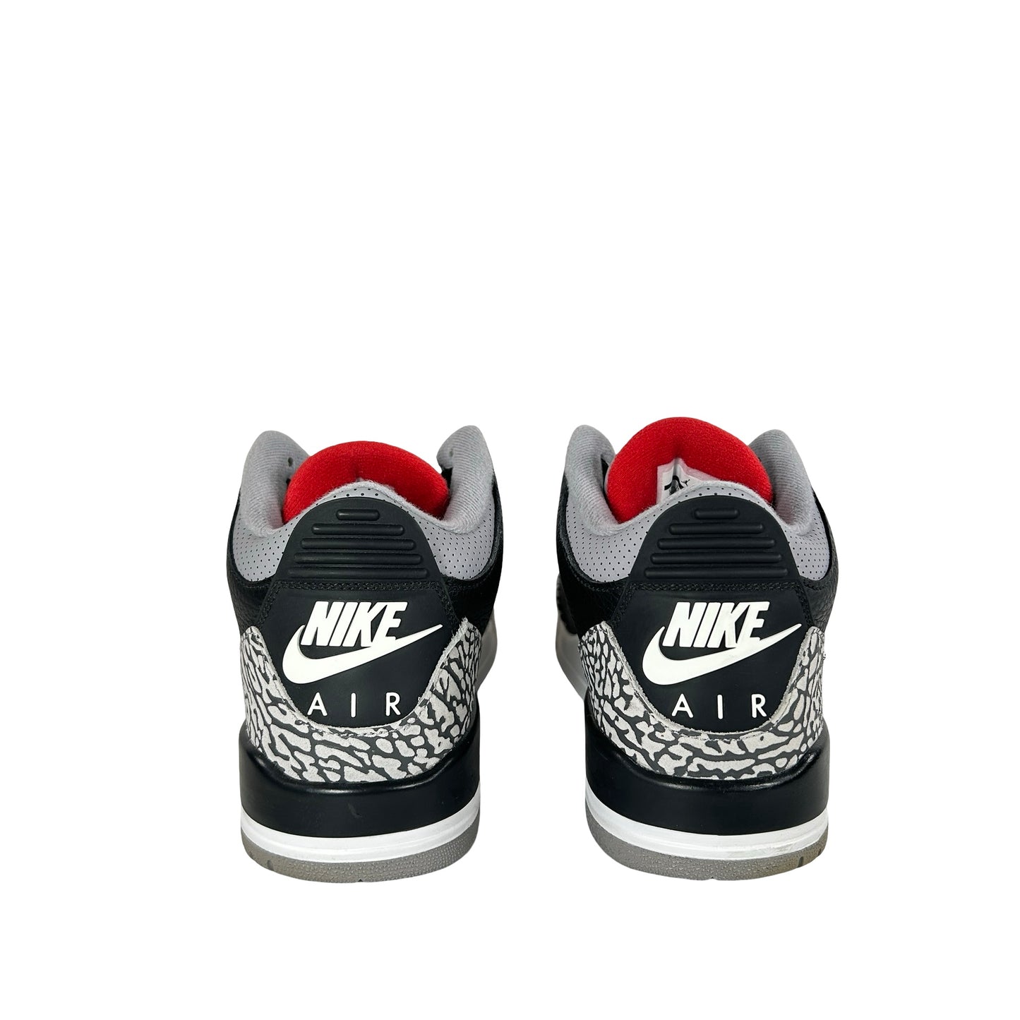 854262 001 Jordan 3 Black Cement 2018 [USED] - 8.5 M (Used) (Replace Box)