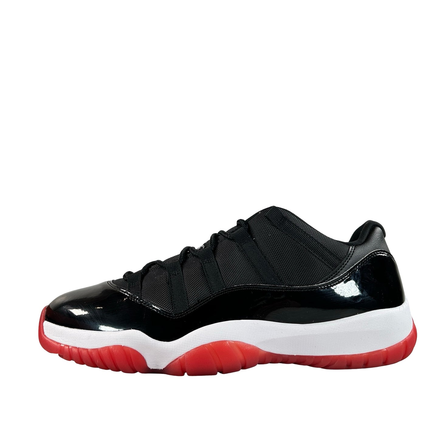 FV5104 006 Jordan 11 Retro Low Bred (2025) - 13 M (VNDS)