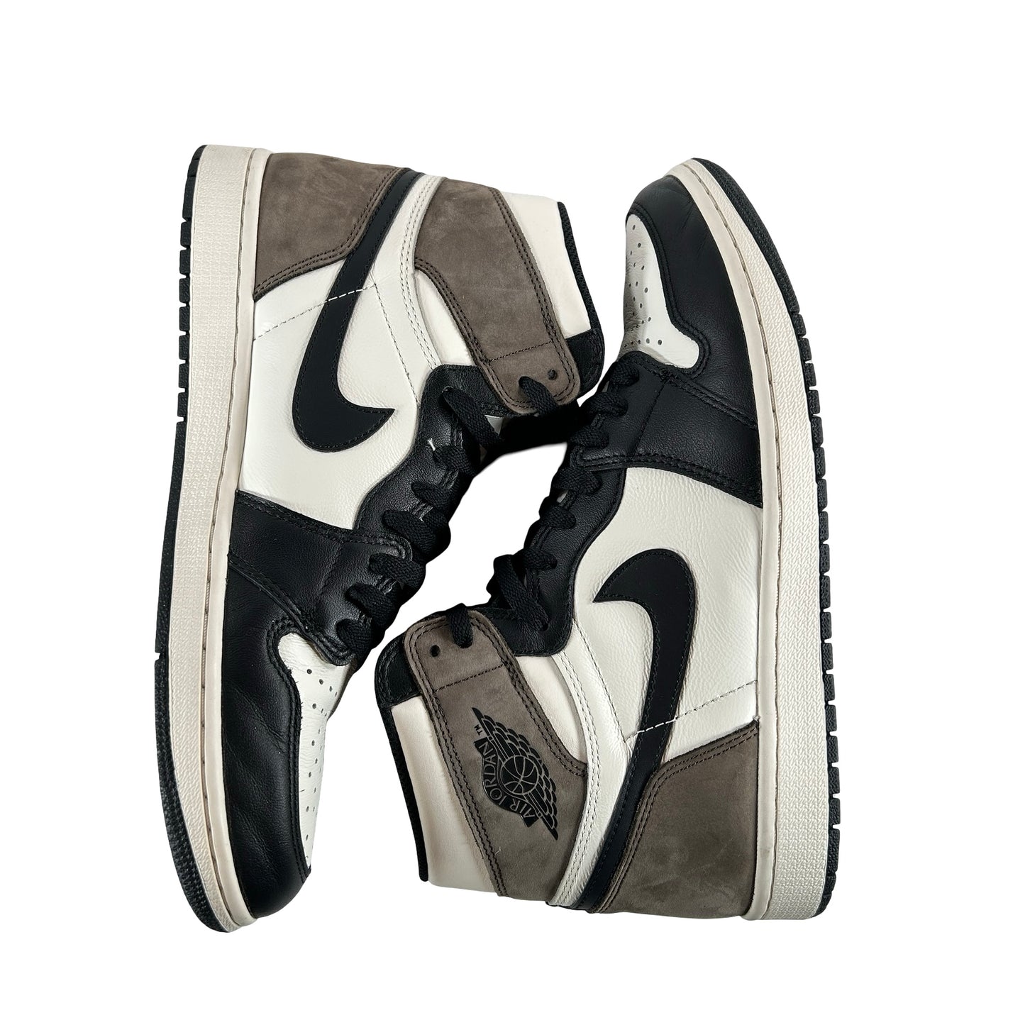 555088 105 Jordan 1 Mocha [USED] - 11 M (Used6)