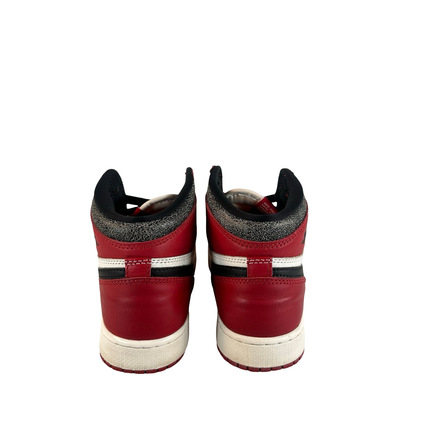 FD1437 612 Jordan 1 Retro High OG Chicago Lost and Found (GS) [USED] - 4.5 Y (Used3)