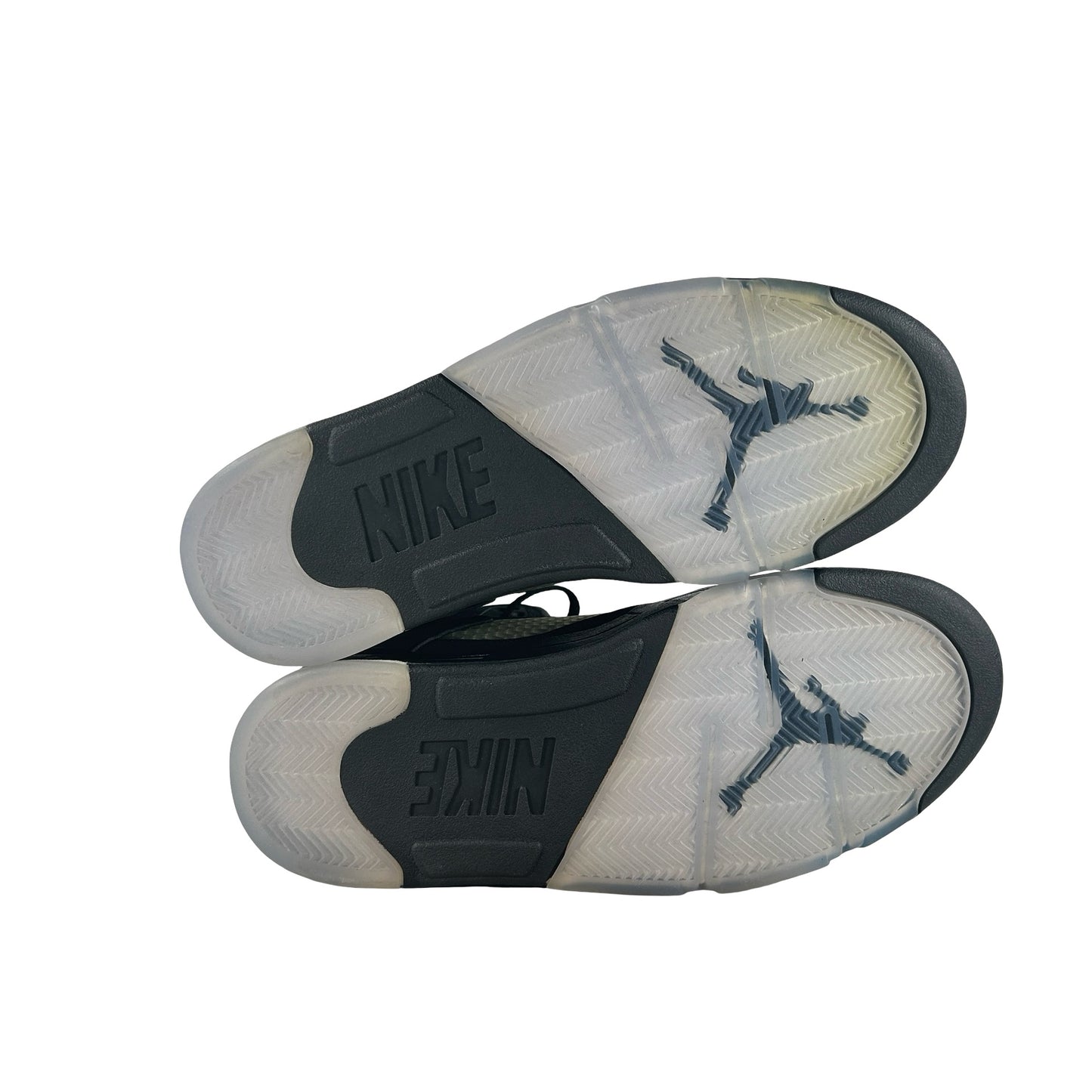 845035 003 Jordan 5 Retro Black Metallic (2016) [CONDITIONAL] - 9.5 M (Slight Yellowing)