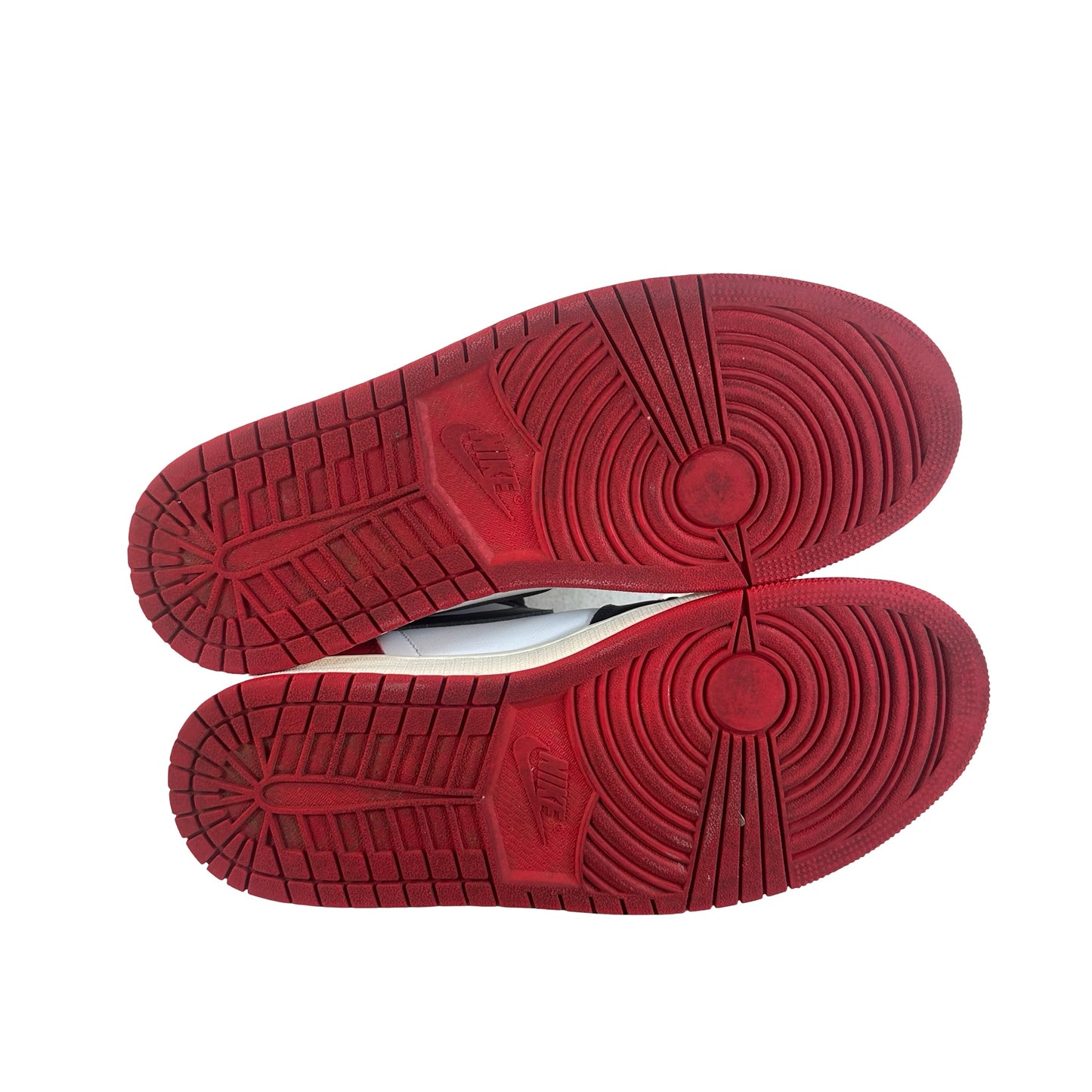 DZ5485 106 Jordan 1 Retro High OG Black Toe Reimagined [USED] - 9.5 M (Used16)