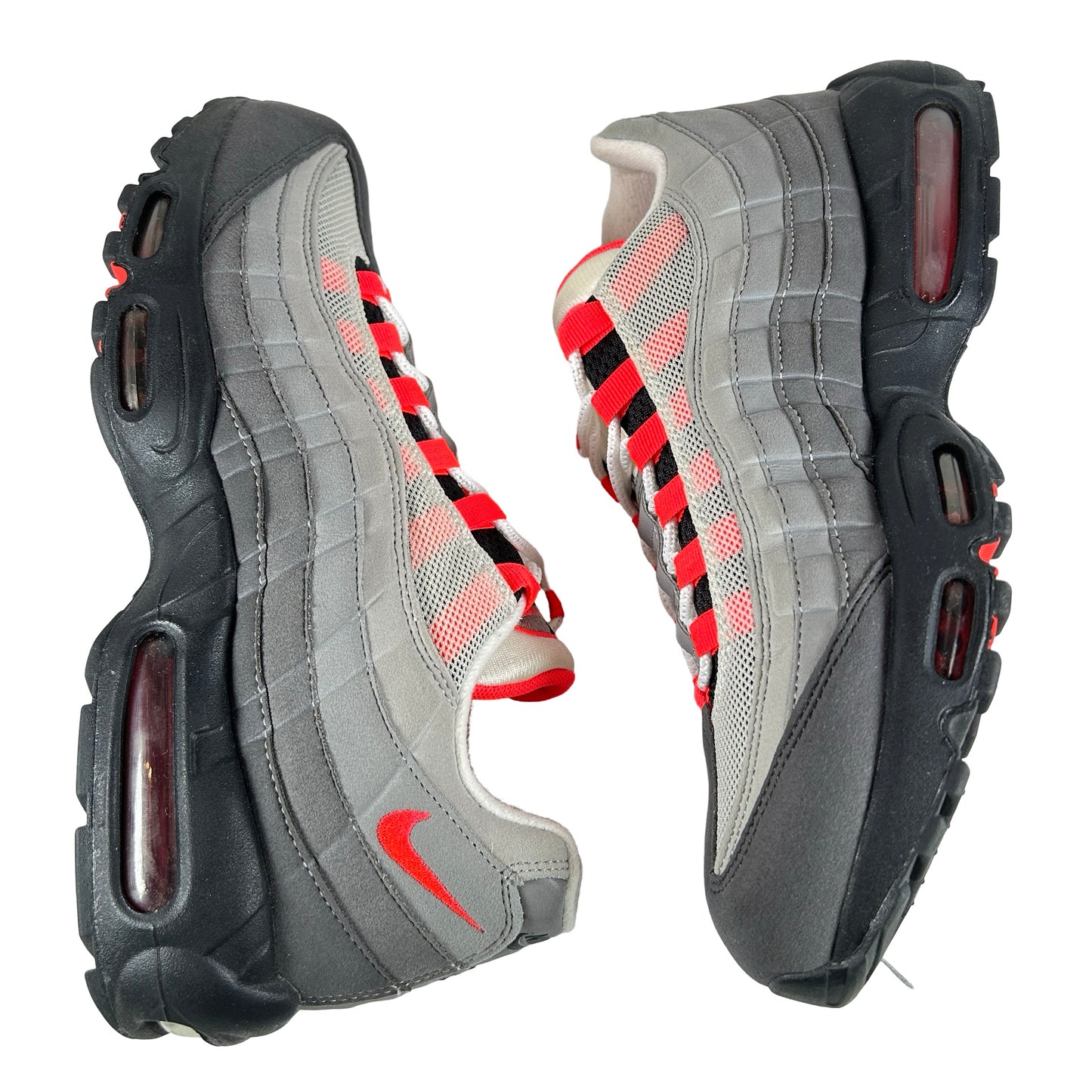 AT2865 100 Nike Air Max 95 OG Solar Red (2018) [USED] - 11.5 M (Used)