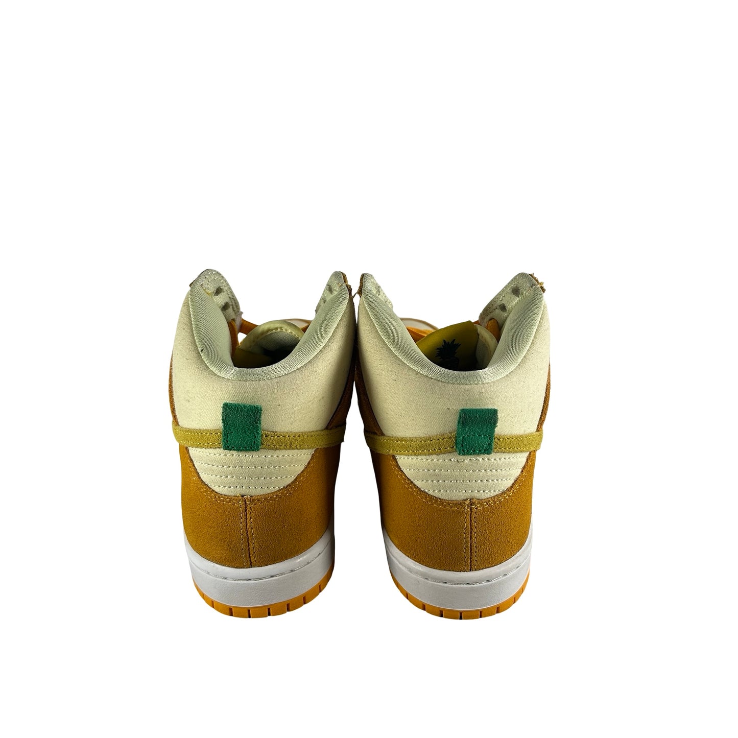 DM0808 700 Nike SB Dunk High Piña