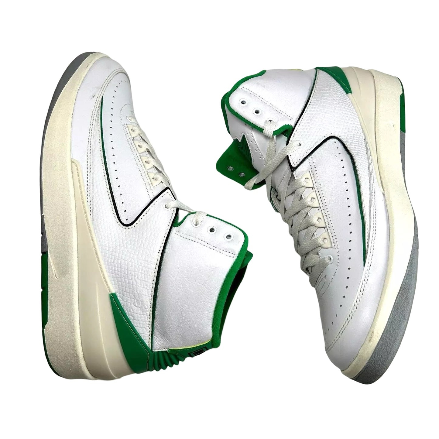 DR8884 103 Jordan 2 Retro Lucky Green - 11 M (Used2)