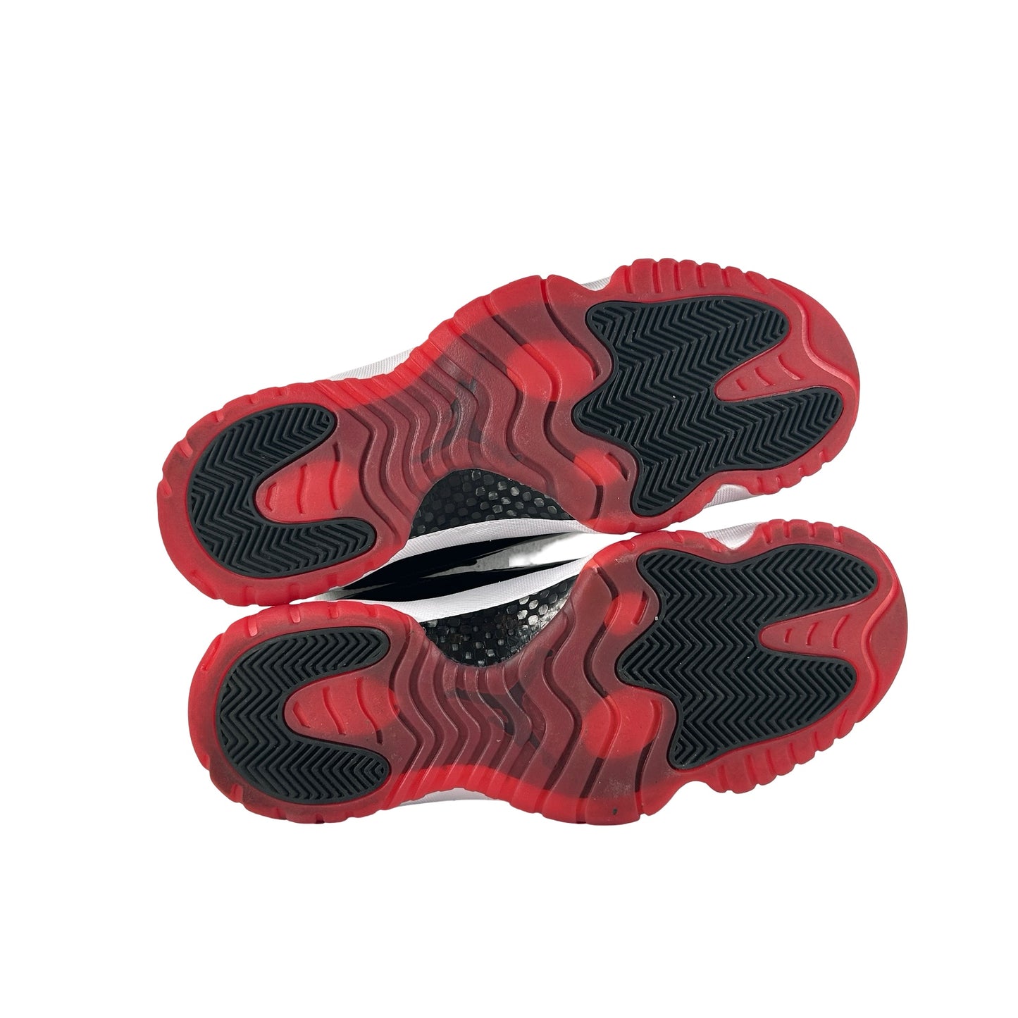 FV5104 006 Jordan 11 Retro Low Bred (2025) - 10.5 M (VNDS)
