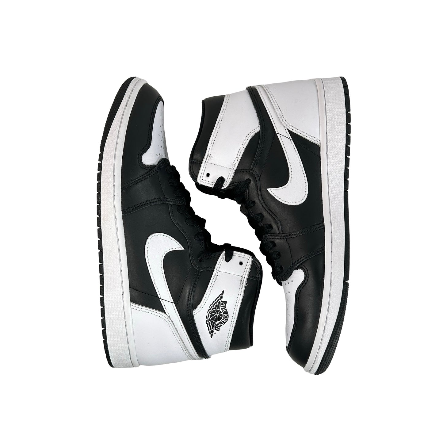 DZ5485 010 Jordan 1 Retro High OG Black White [USED] - 10.5 M (Used)