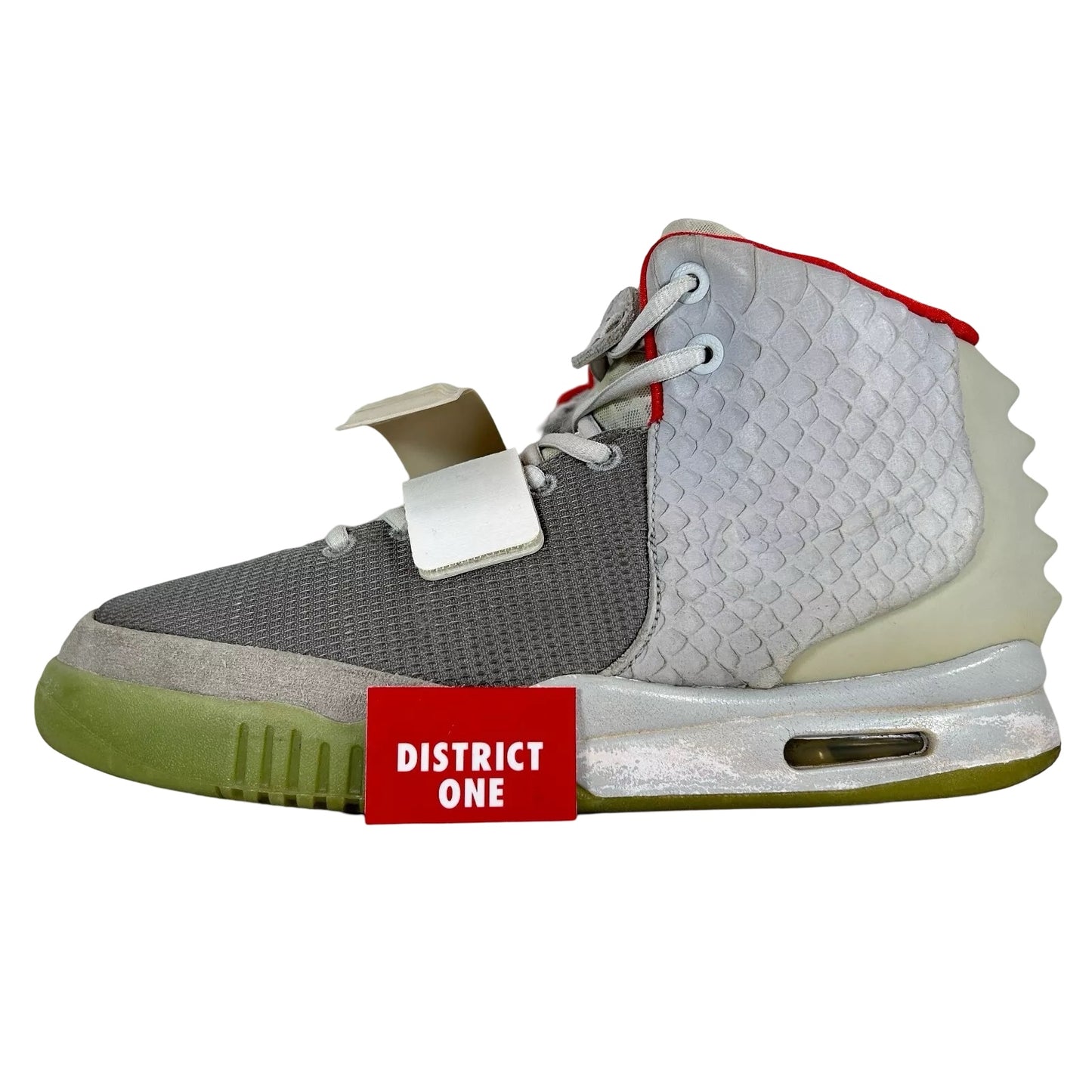 508214 010 Nike Air Yeezy 2 Pure Platinum [USED] - 9 M (Used) (Broken Strap) (Sole Separation)