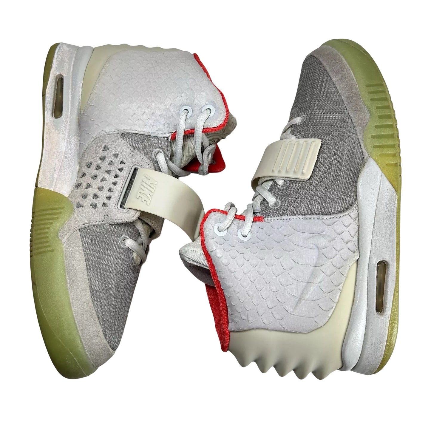508214 010 Nike Air Yeezy 2 Pure Platinum [USED] - 9 M (Used) (Broken Strap) (Sole Separation)