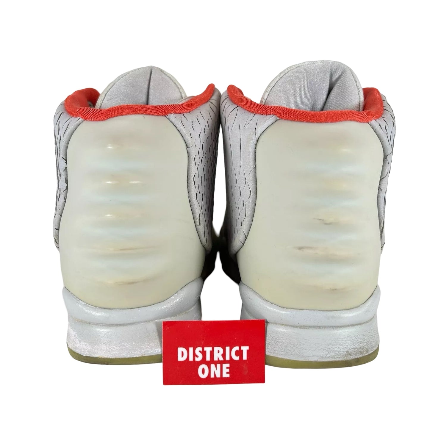 508214 010 Nike Air Yeezy 2 Pure Platinum [USED] - 9 M (Used) (Broken Strap) (Sole Separation)