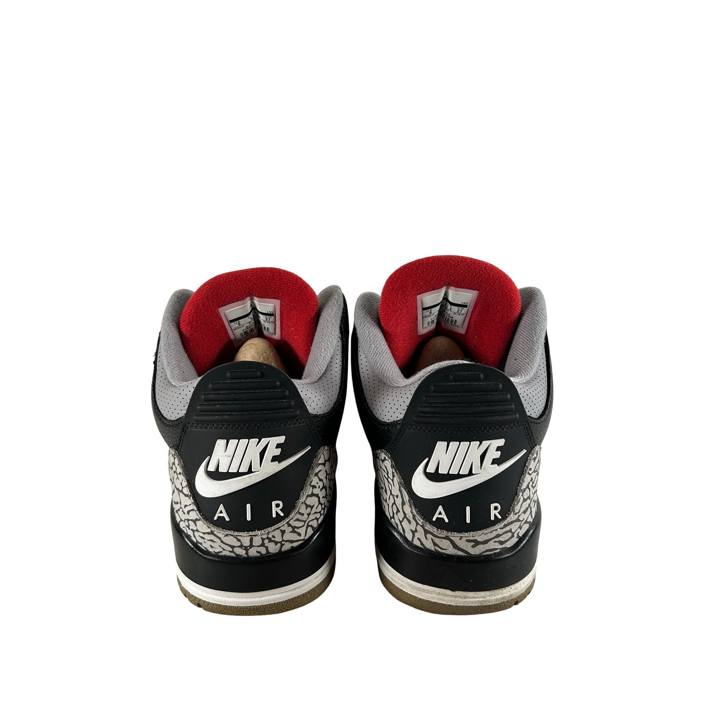 854262 001 Jordan 3 Negro Cemento 2018