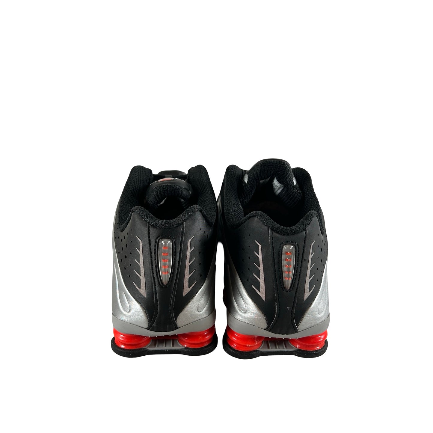 HQ1988 002 Nike Shox R4 Black Metallic Silver (2025) [USED] - 11 M (Used)