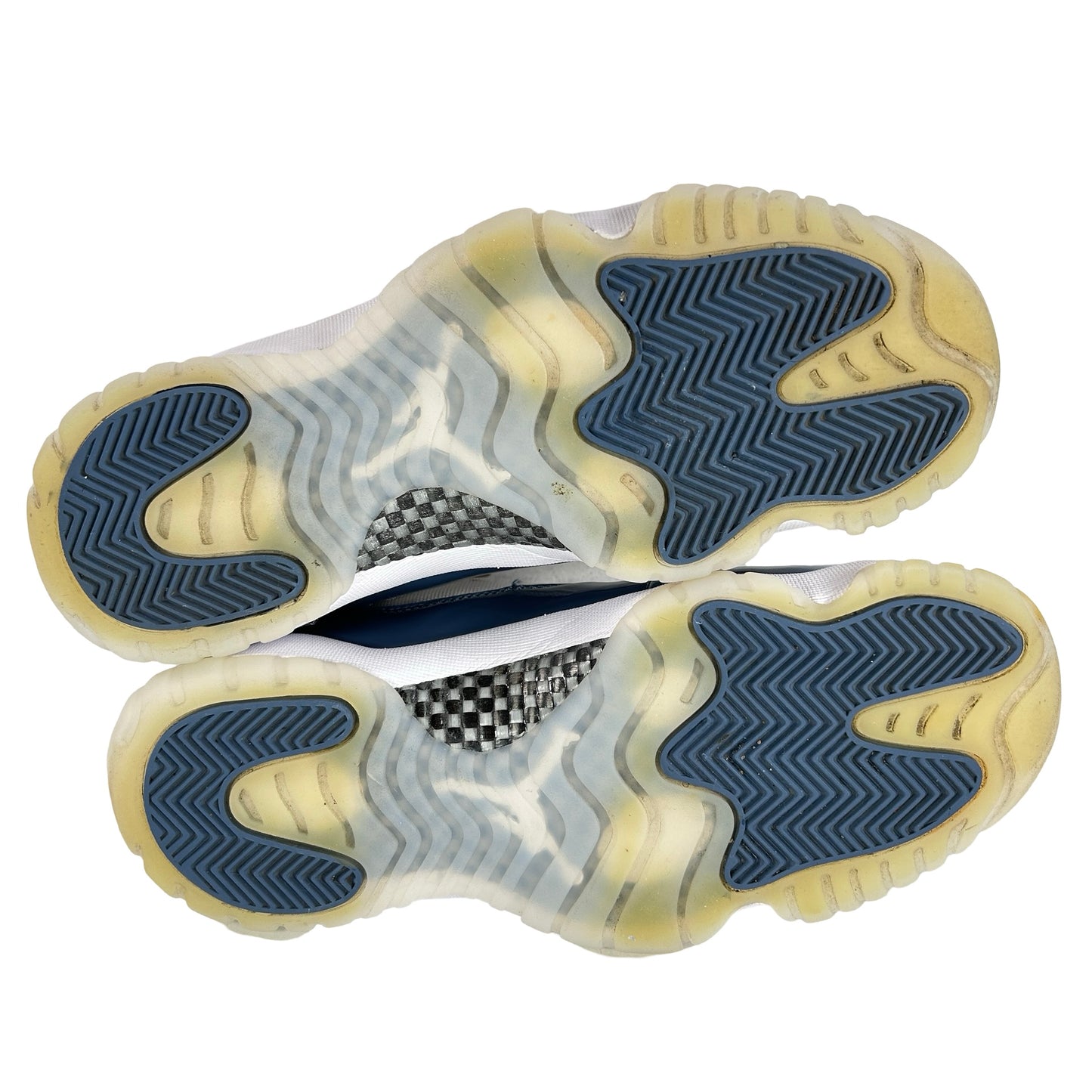 FV5104 104 Jordan 11 Retro Low Diffused Blue [USED] - 7.5 M (Used)