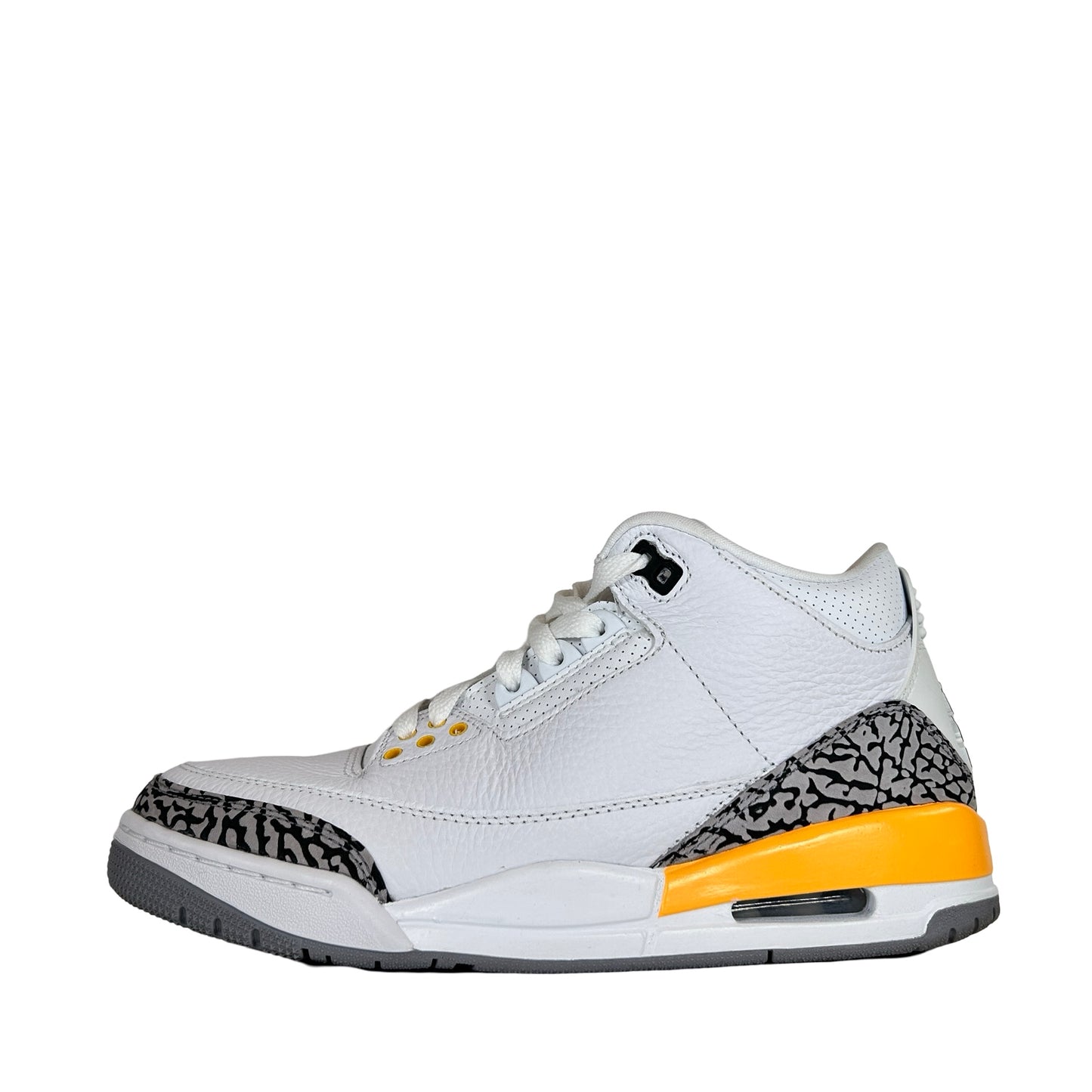 CK9246 108 Jordan 3 Retro Laser Orange (Women's) [USED] - 9 W (Used)