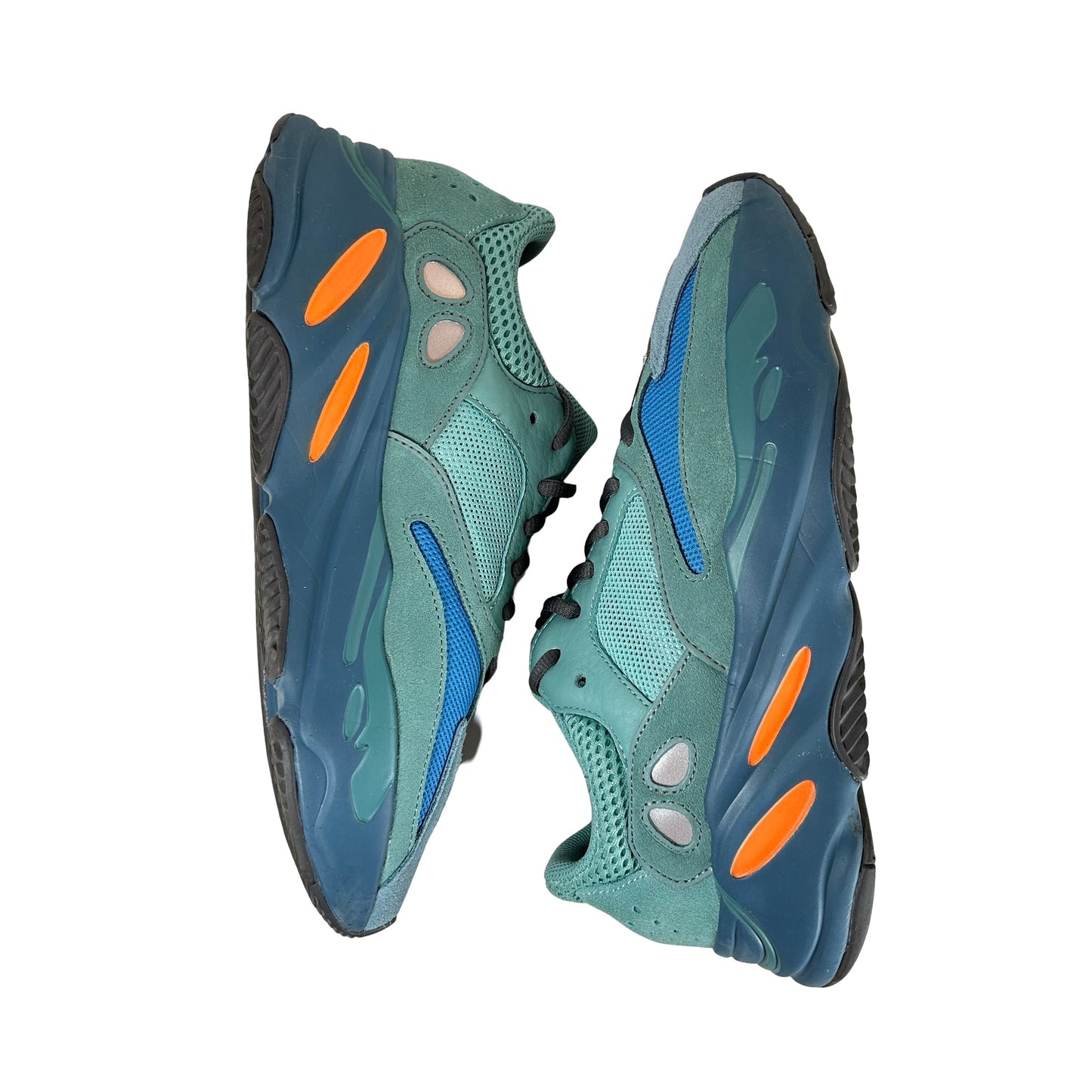 GZ2002 adidas Yeezy Boost 700 Faded Azure [USED] - 9.5 M (Used)