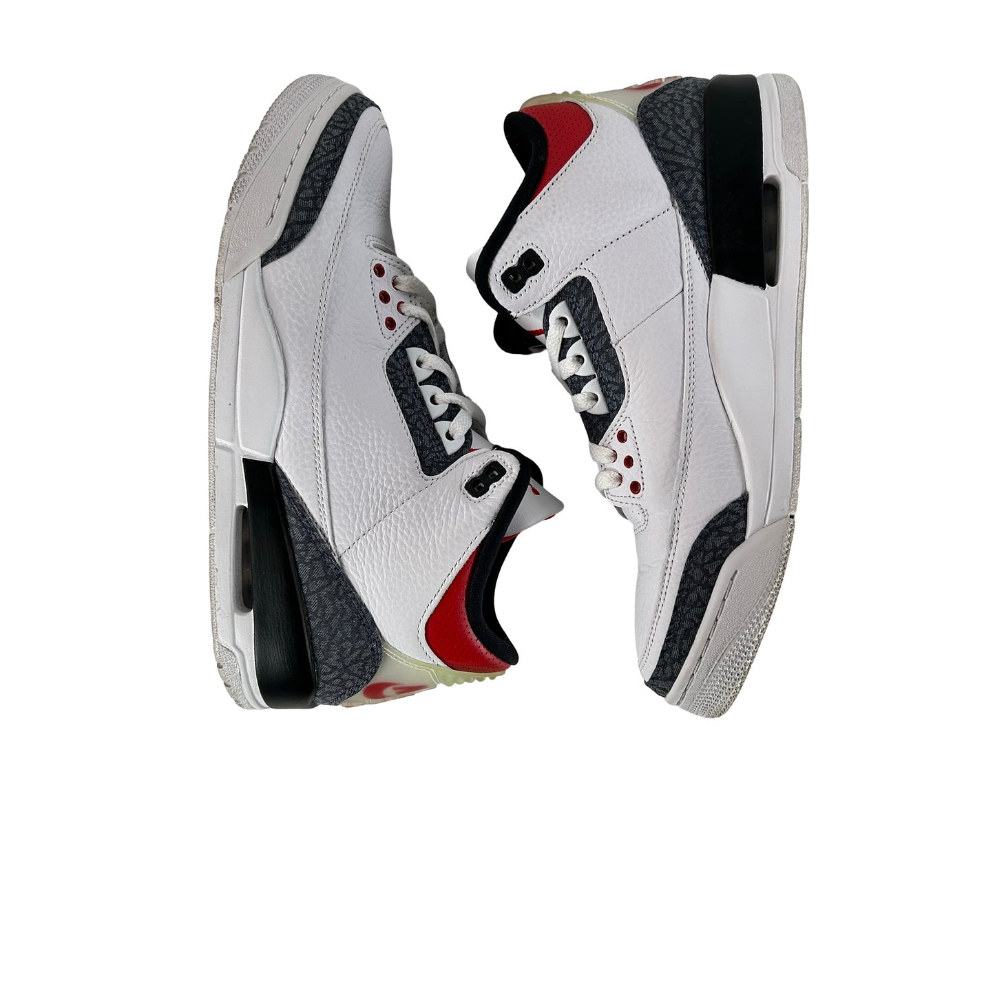 CZ6431 100 Jordan 3 Retro SE Fire Red Denim (2020) [USED] - 9 M (Used)