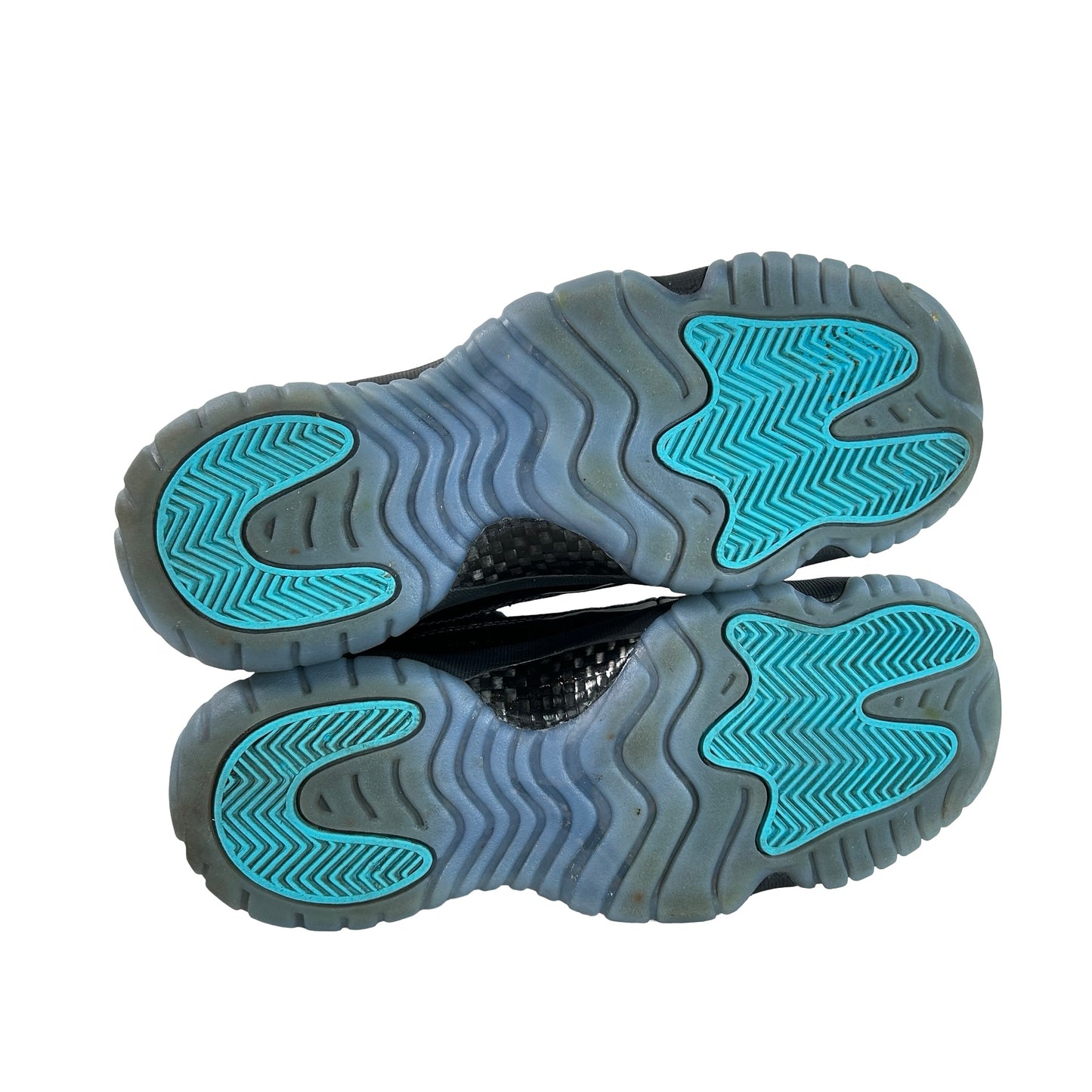378038 047 Jordan 11 Retro Gamma Blue (2025) (GS) [USED] - 6.5 Y (Used)