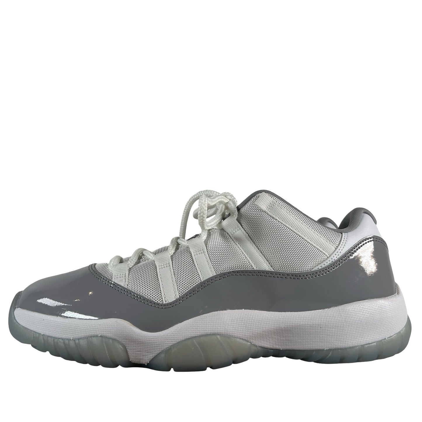 AV2187 140 Jordan 11 Retro Low Cement Grey [CONDITIONAL] - 12 M (Yellowing) (Damaged Lid)