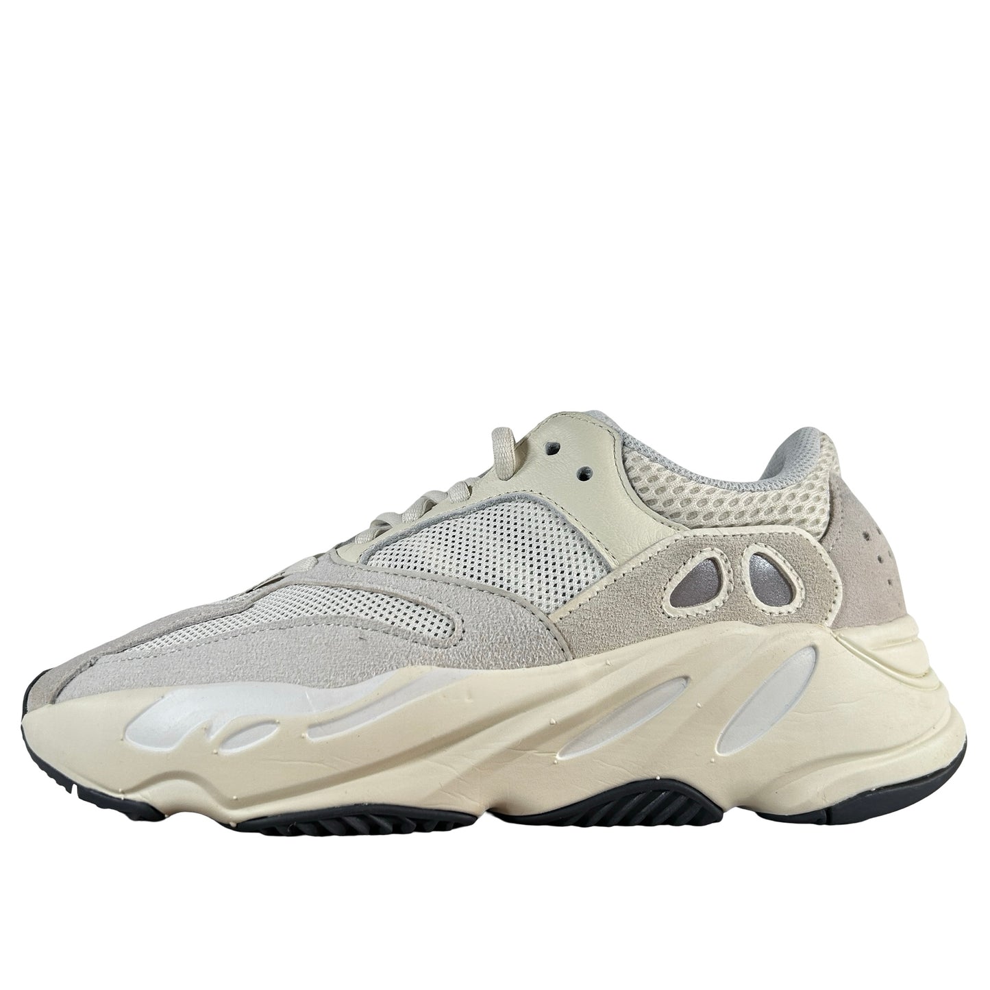 EG7596 adidas Yeezy Boost 700 Analog [USED] - 7.5 M (Used)