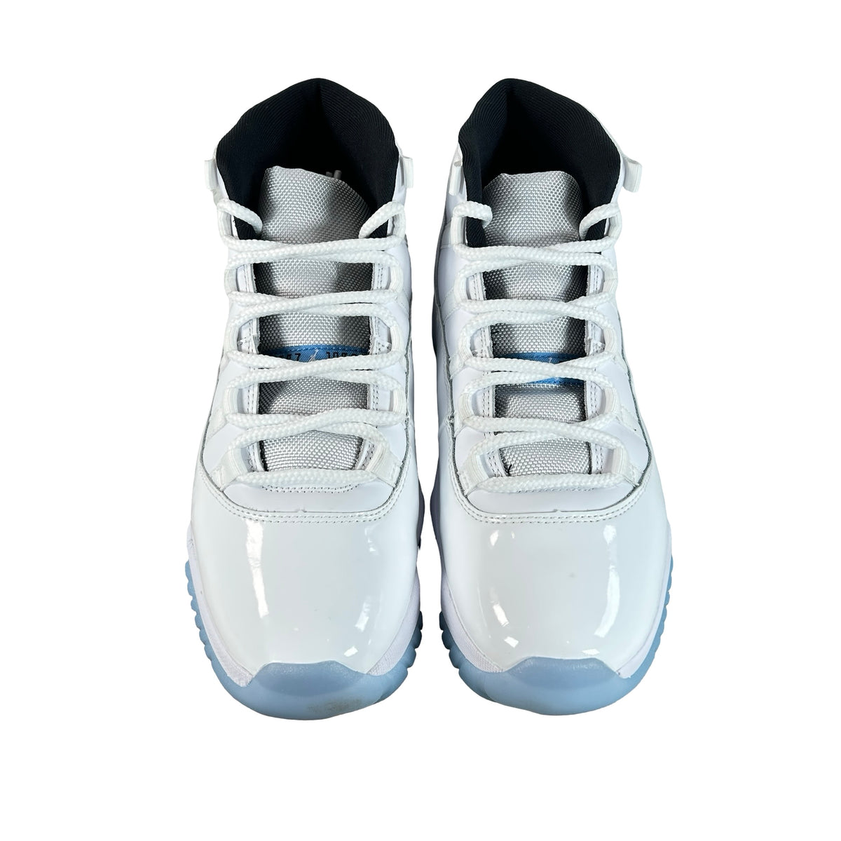 IQ5495 005 Jordan 1 Retro High OG Royal (2026) - 8 M (Used)