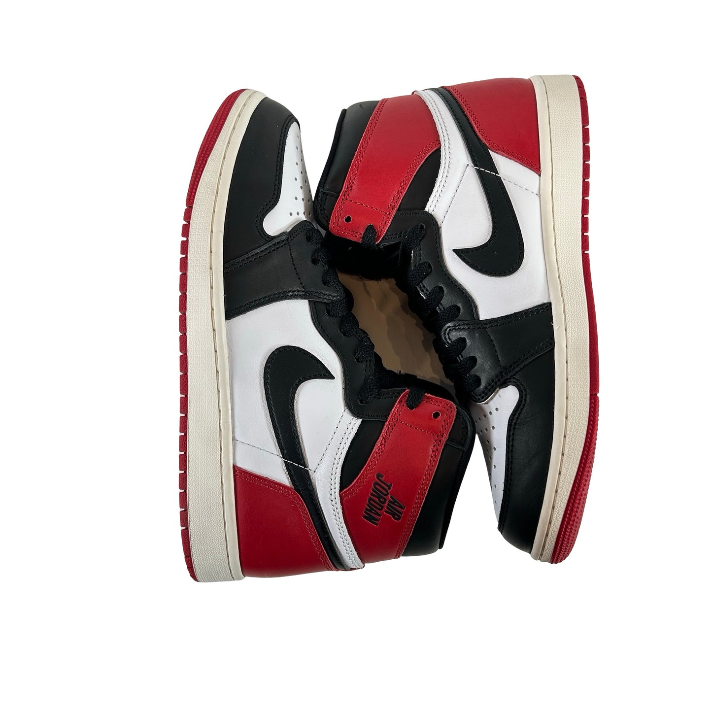 DZ5485 106 Air Jordan 1 High OG Black Toe Reimagined [USED] - 9 M (Used2)