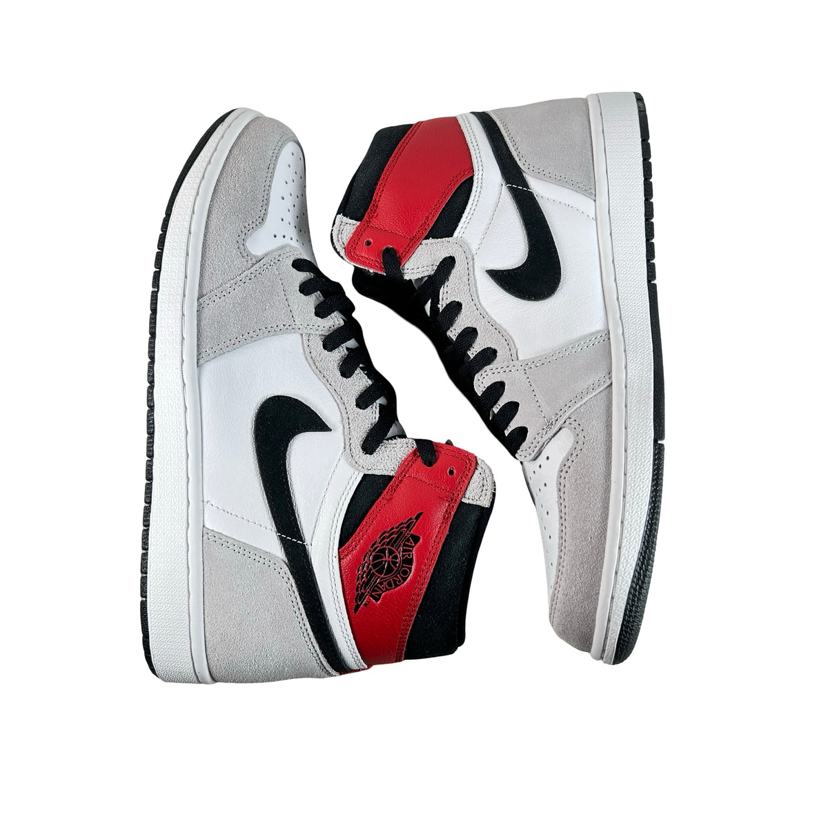 555088 126 Jordan 1 Retro High Smoke Grey [USED] - 11 M (Used2)