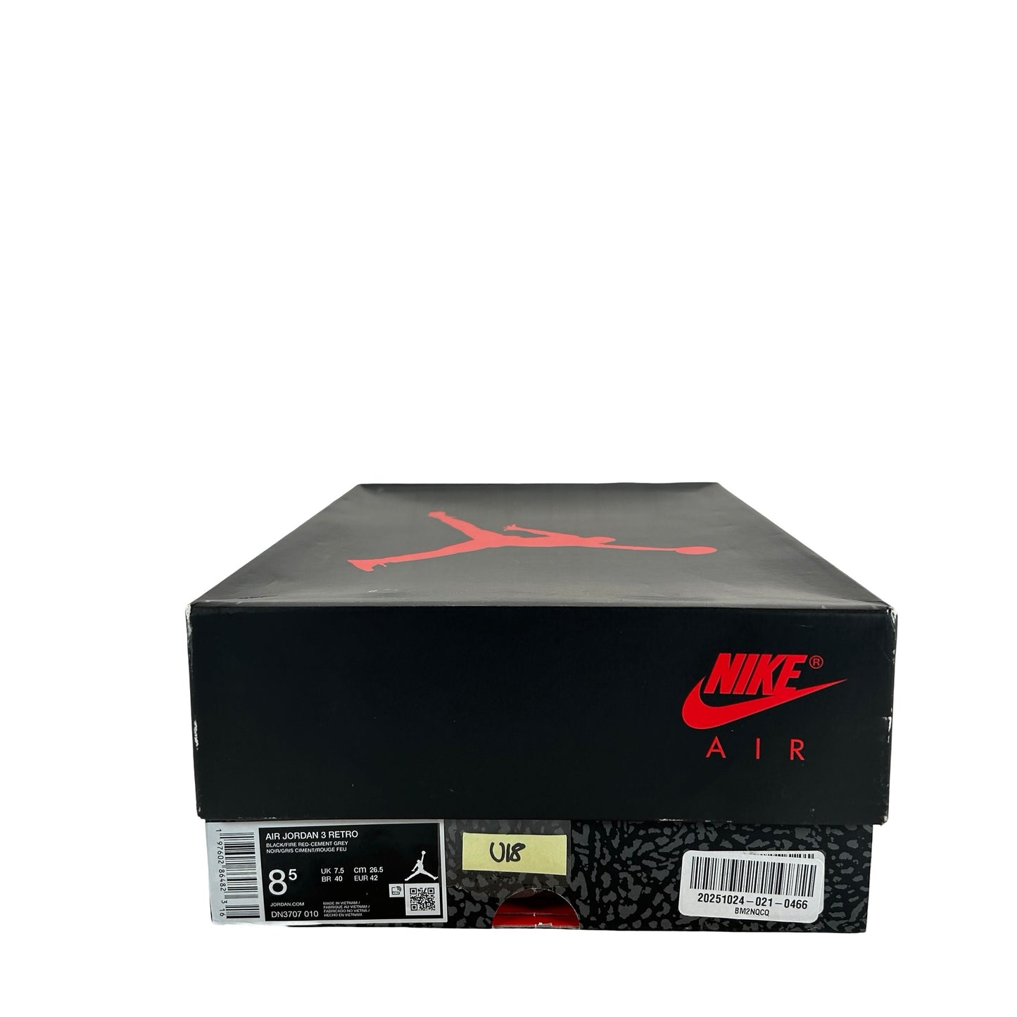 DN3707 010 Jordan 3 Retro Black Cement Reimagined (2024) [USED] - 8.5 M (Used18)