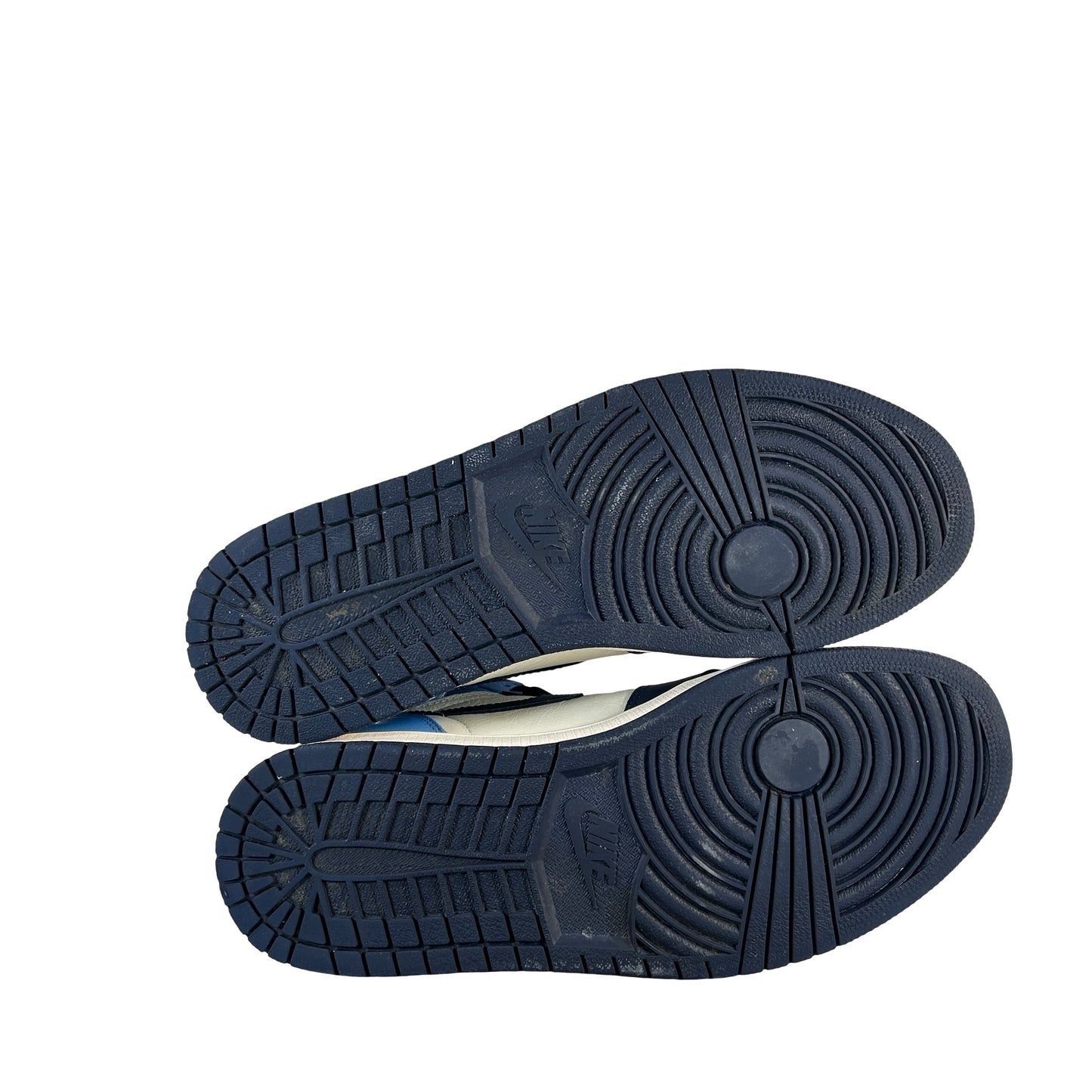 555088 140 Jordan 1 Obsidian UNC [USED] - 12 M (Used)