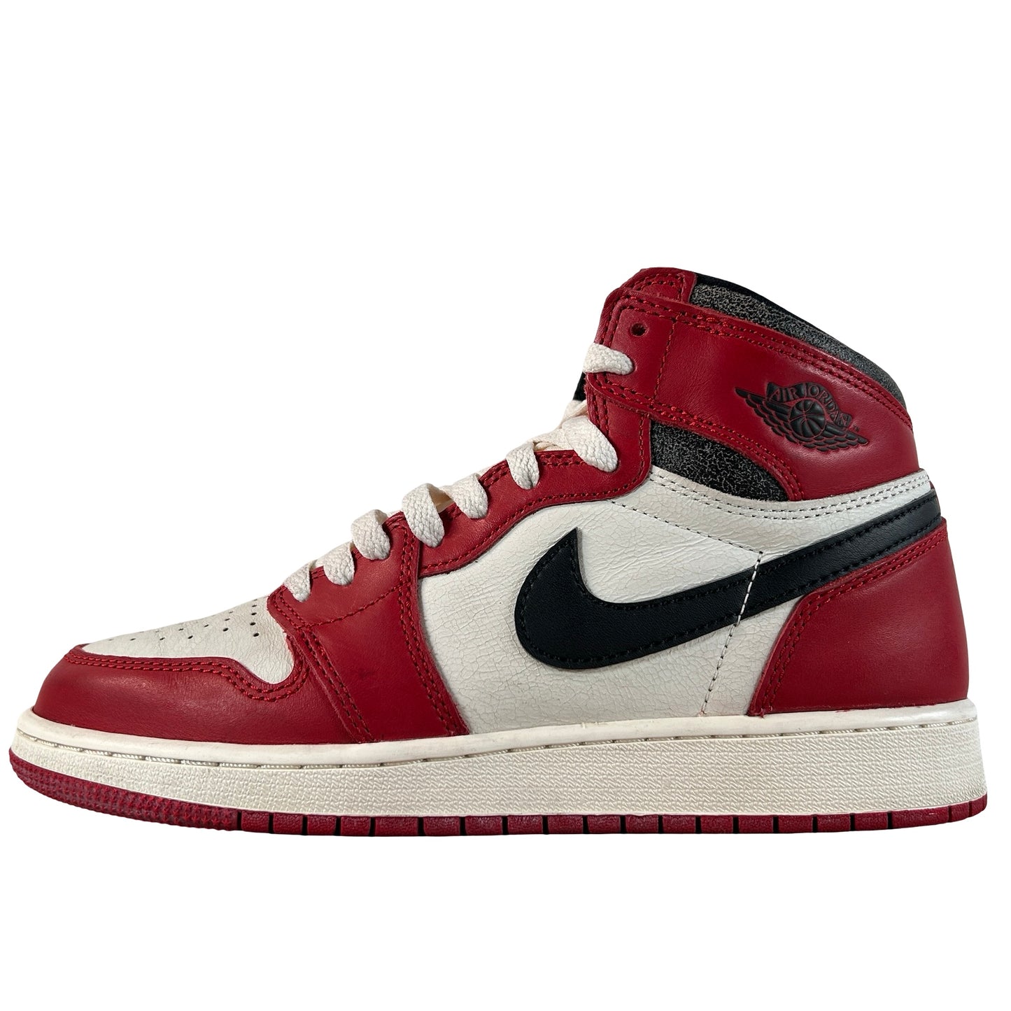 FD1437 612 Jordan 1 Retro High OG Chicago Lost and Found (GS) [USED] - 7 Y (Used9)