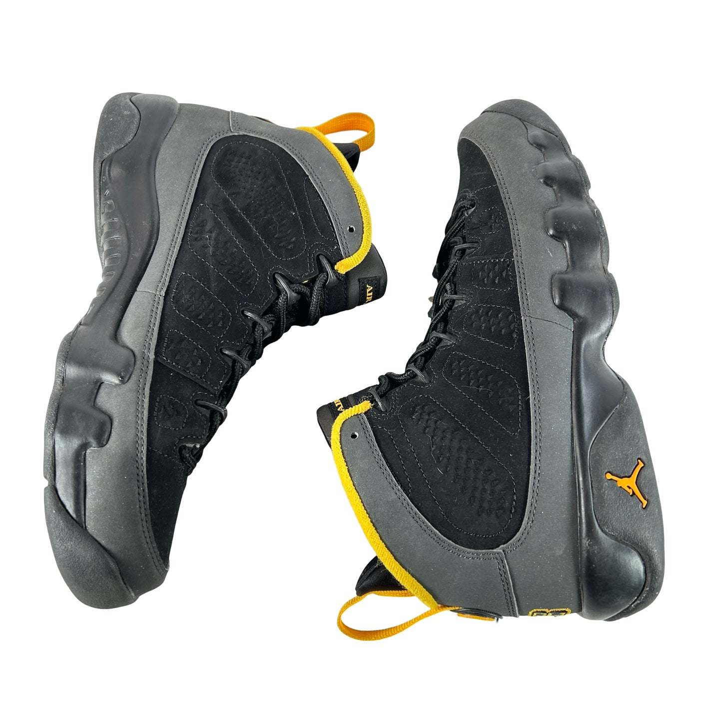 302359 070 Jordan 9 Retro Dark Charcoal University Gold (GS) [USED] - 7 Y (Used)