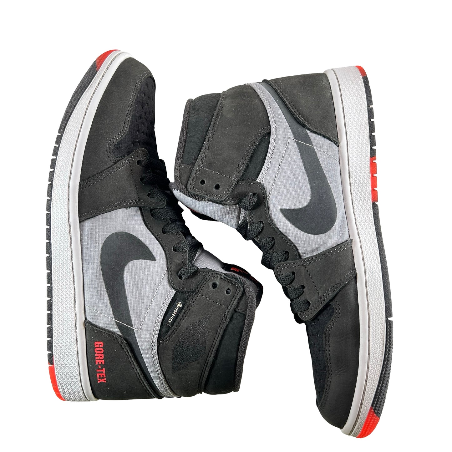 DB2889 002 Jordan 1 Retro High Element Gore-Tex Black Infrared [USED] - 9 M (Used)