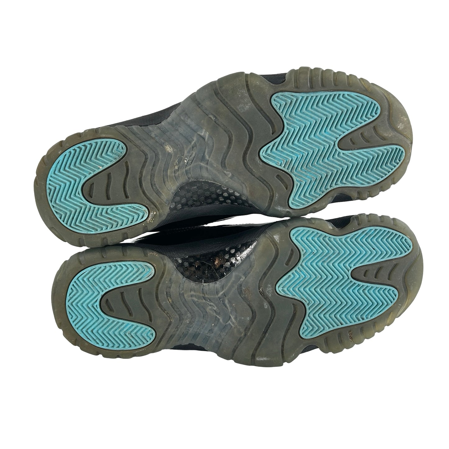378037 006 Jordan 11 Retro Gamma Blue [USED] - 10.5 M (Used) (No Box)
