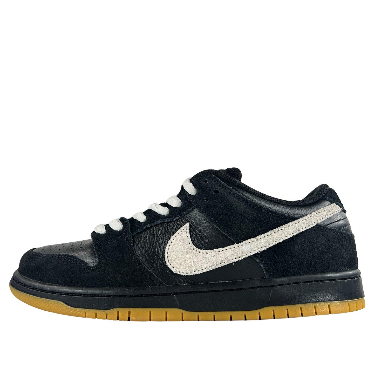 HF3704 003 Nike Dunk Low Pro SB Black White Gum [USED] - 9.5 M (Used)