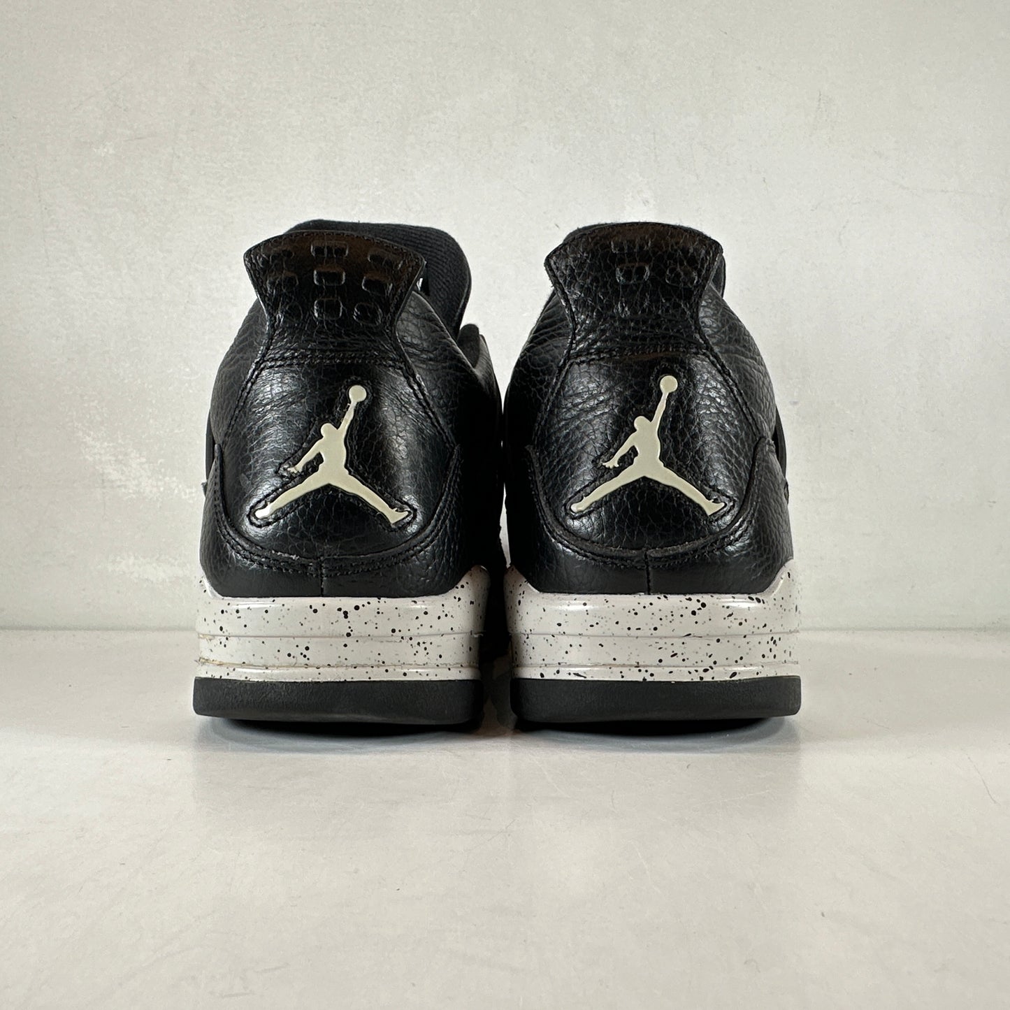 314254 003 Jordan 4 Retro Oreo (2015) [USED] - 10 M (Used) (No Box)