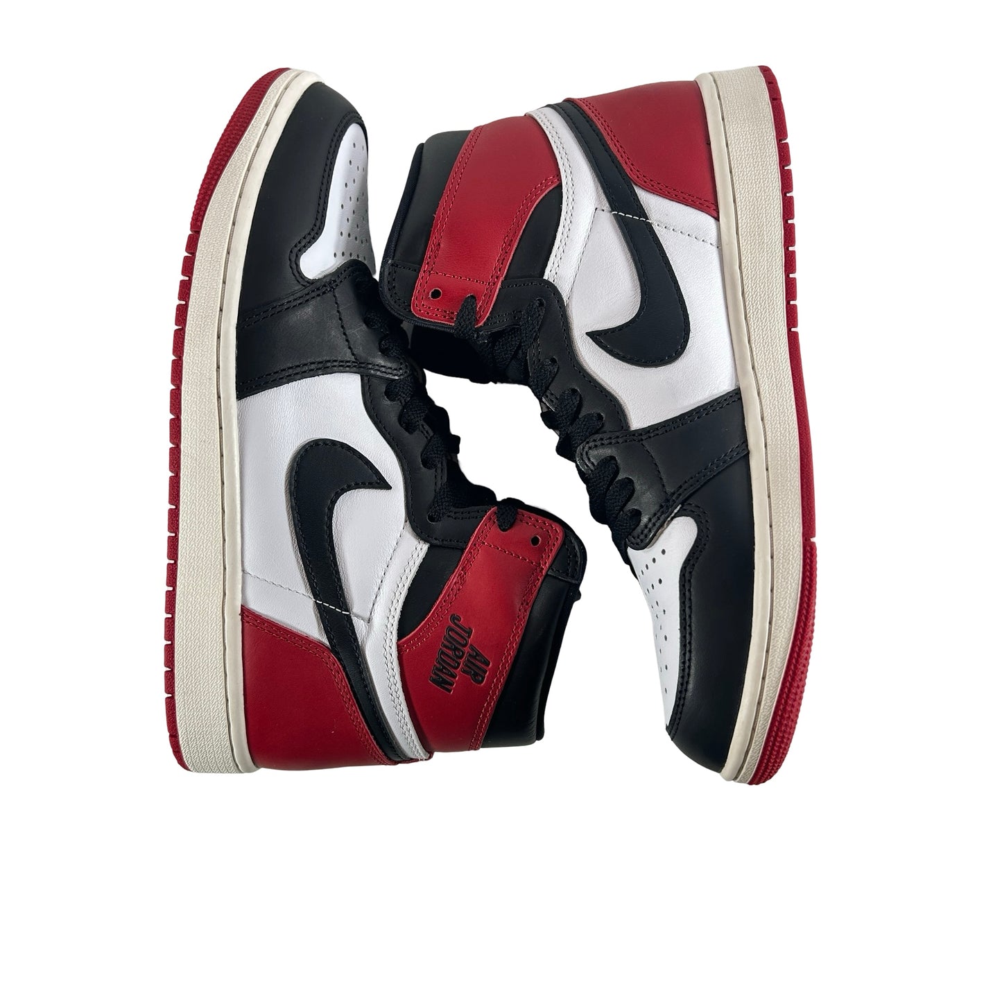 DZ5485 106 Air Jordan 1 High OG Black Toe Reimagined [USED] - 9 M (Used) (Replace Box)