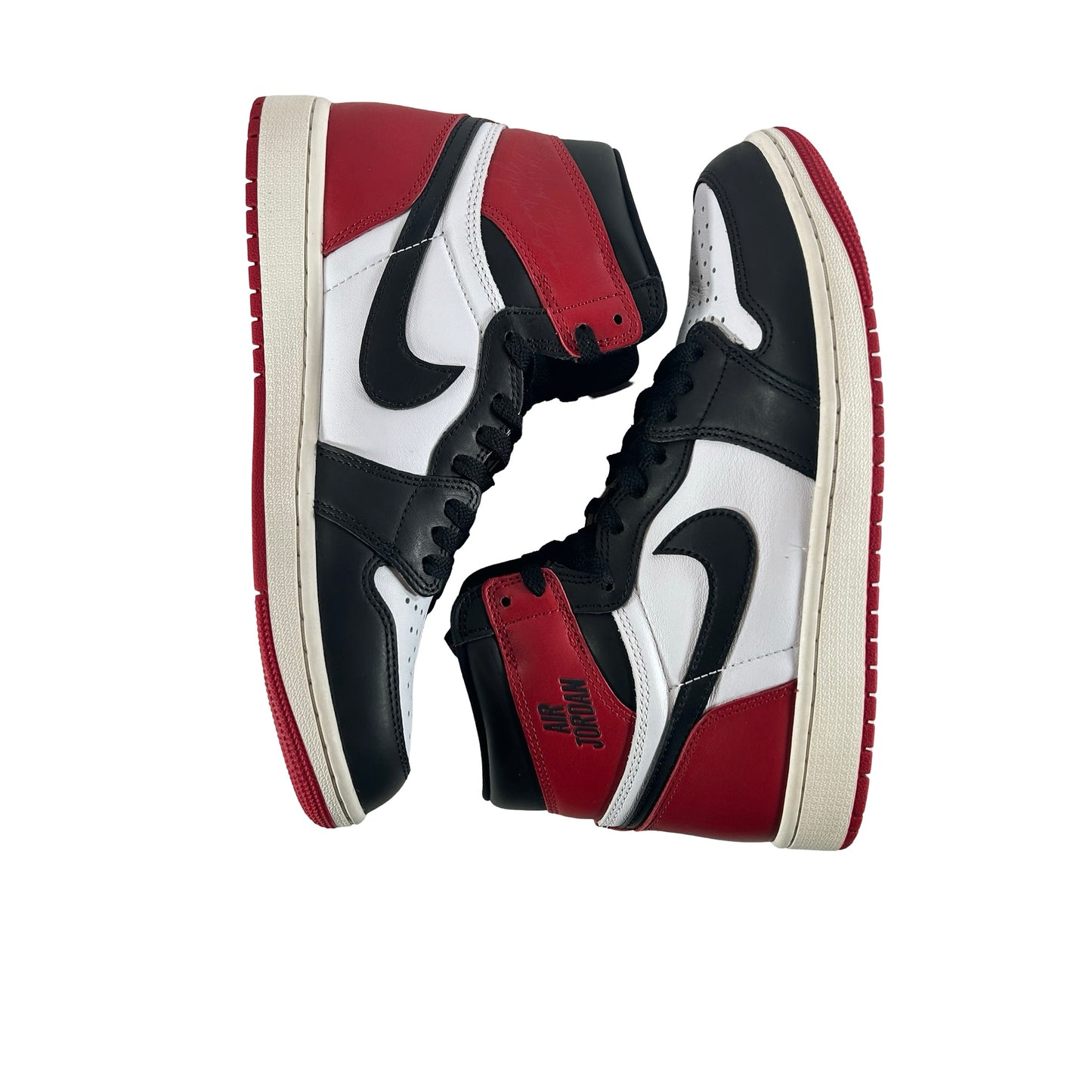 DZ5485 106 Air Jordan 1 High OG Black Toe Reimagined [USED] - 9 M (Used) (Replace Box)