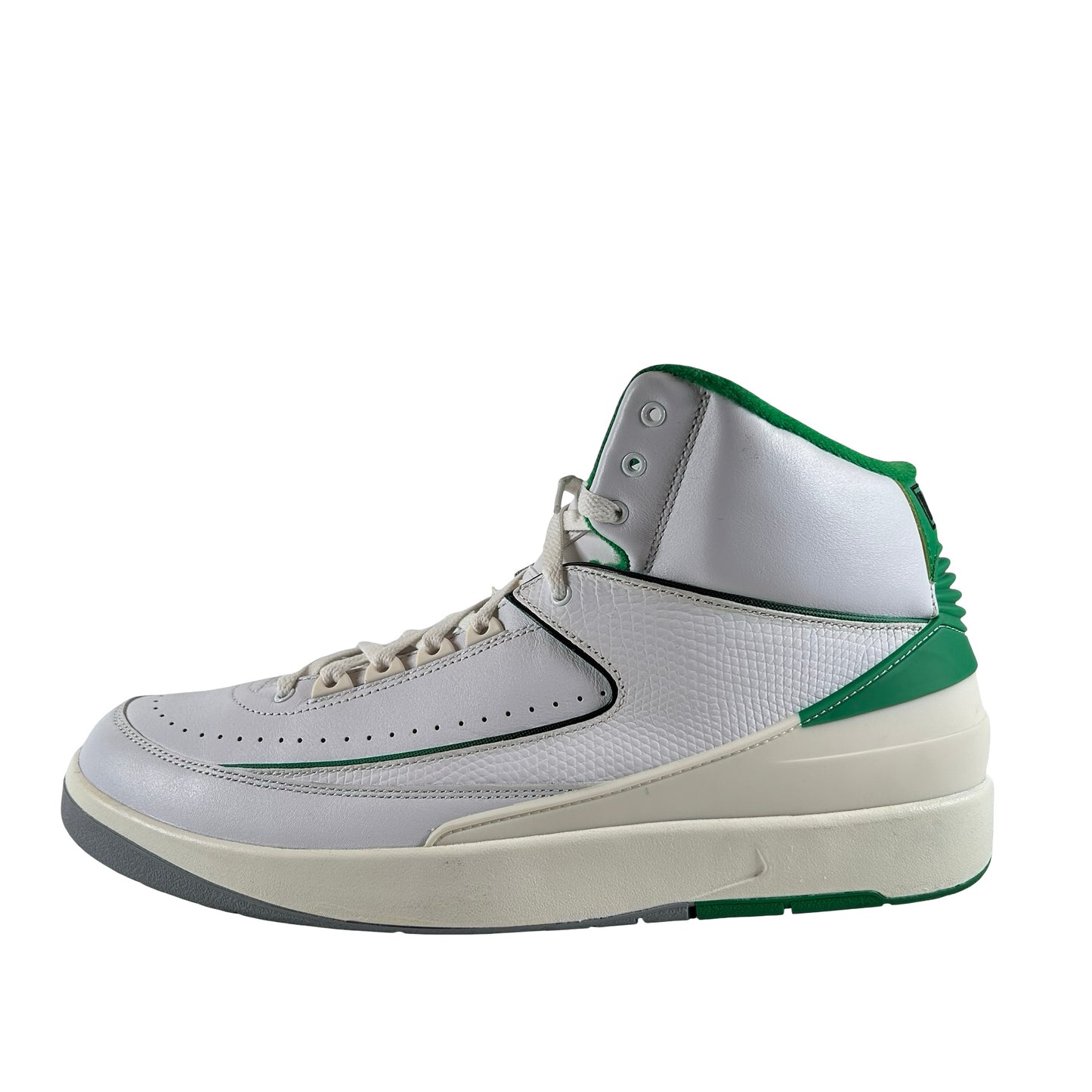DR8884 103 Jordan 2 Retro Lucky Green - 13 M (Used) (Replace Box)