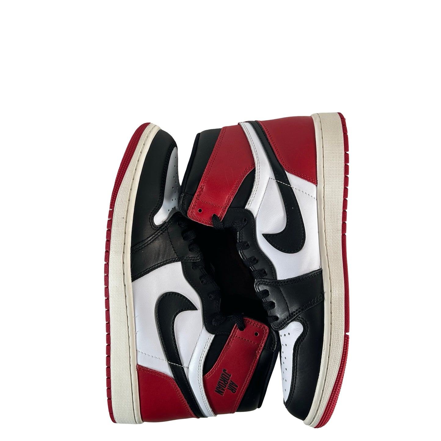 DZ5485 106 Jordan 1 Retro High OG Black Toe Reimagined [USED] - 12 M (Used8)