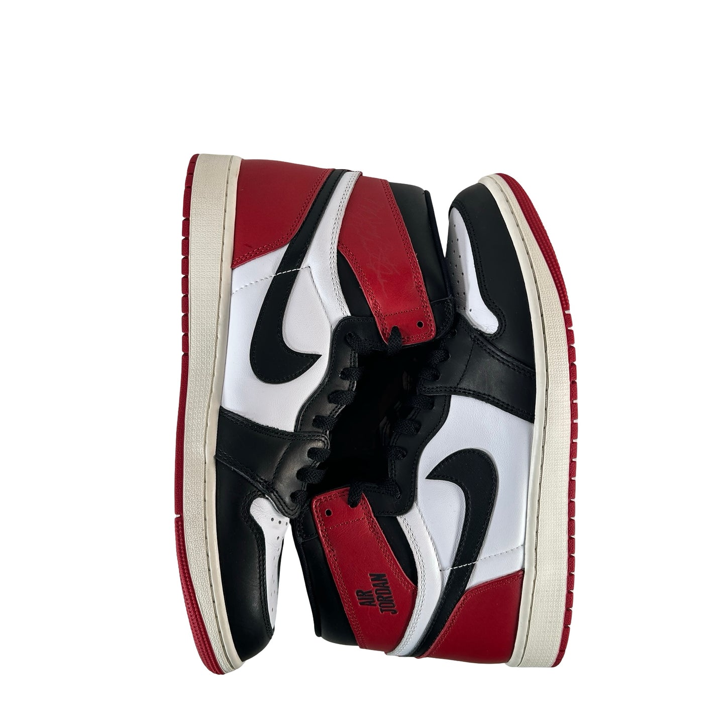 DZ5485 106 Jordan 1 Retro High OG Black Toe Reimagined [USED] - 12 M (Used8)